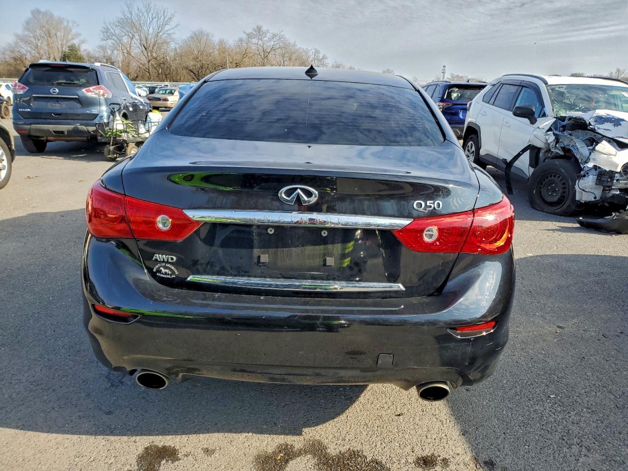 2014 Infiniti Q50 Base Black vin: JN1BV7AR6EM686063