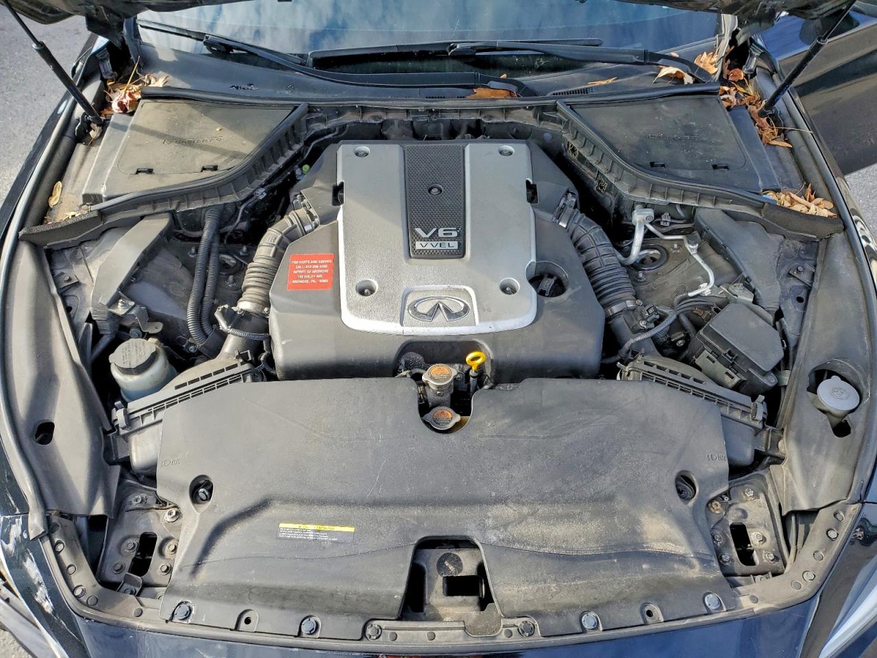 2014 Infiniti Q50 Base Black vin: JN1BV7AR6EM686063