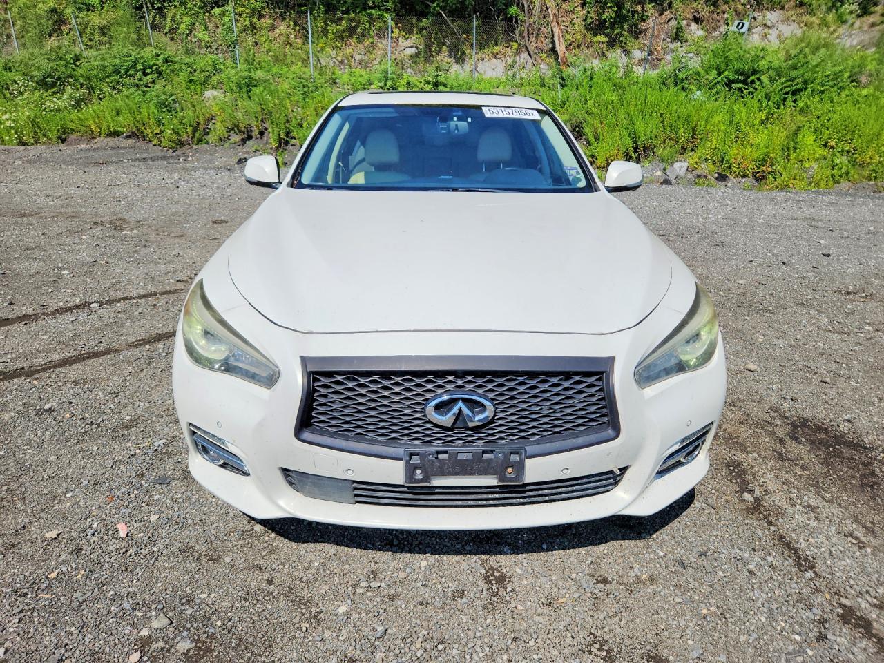 2014 Infiniti Q50 Base White vin: JN1BV7AR6EM688542