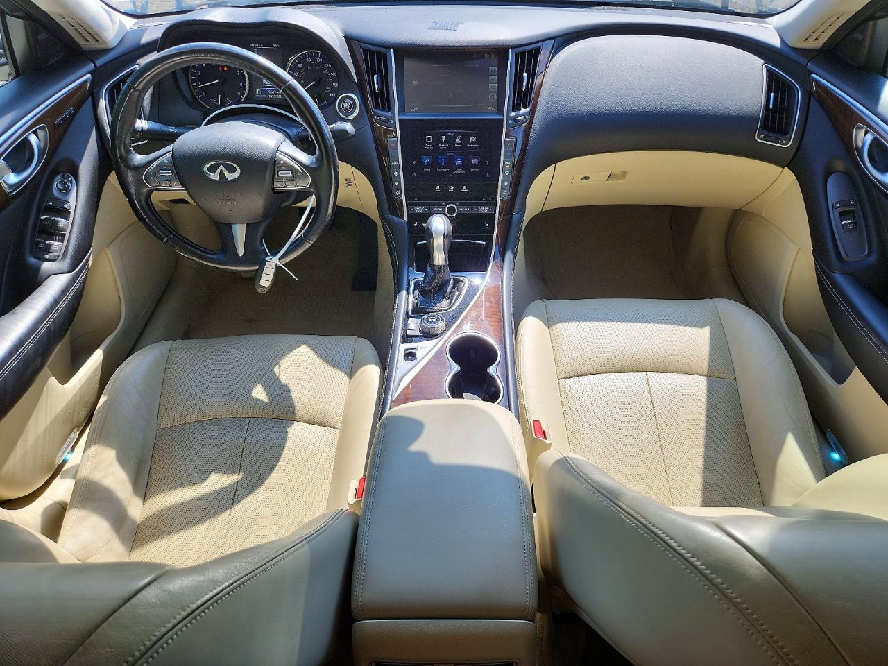 2014 Infiniti Q50 Base White vin: JN1BV7AR6EM688542