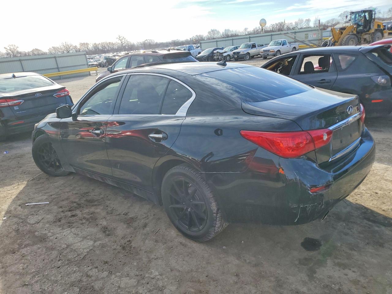 2014 Infiniti Q50 Premium Black vin: JN1BV7AR6EM692588
