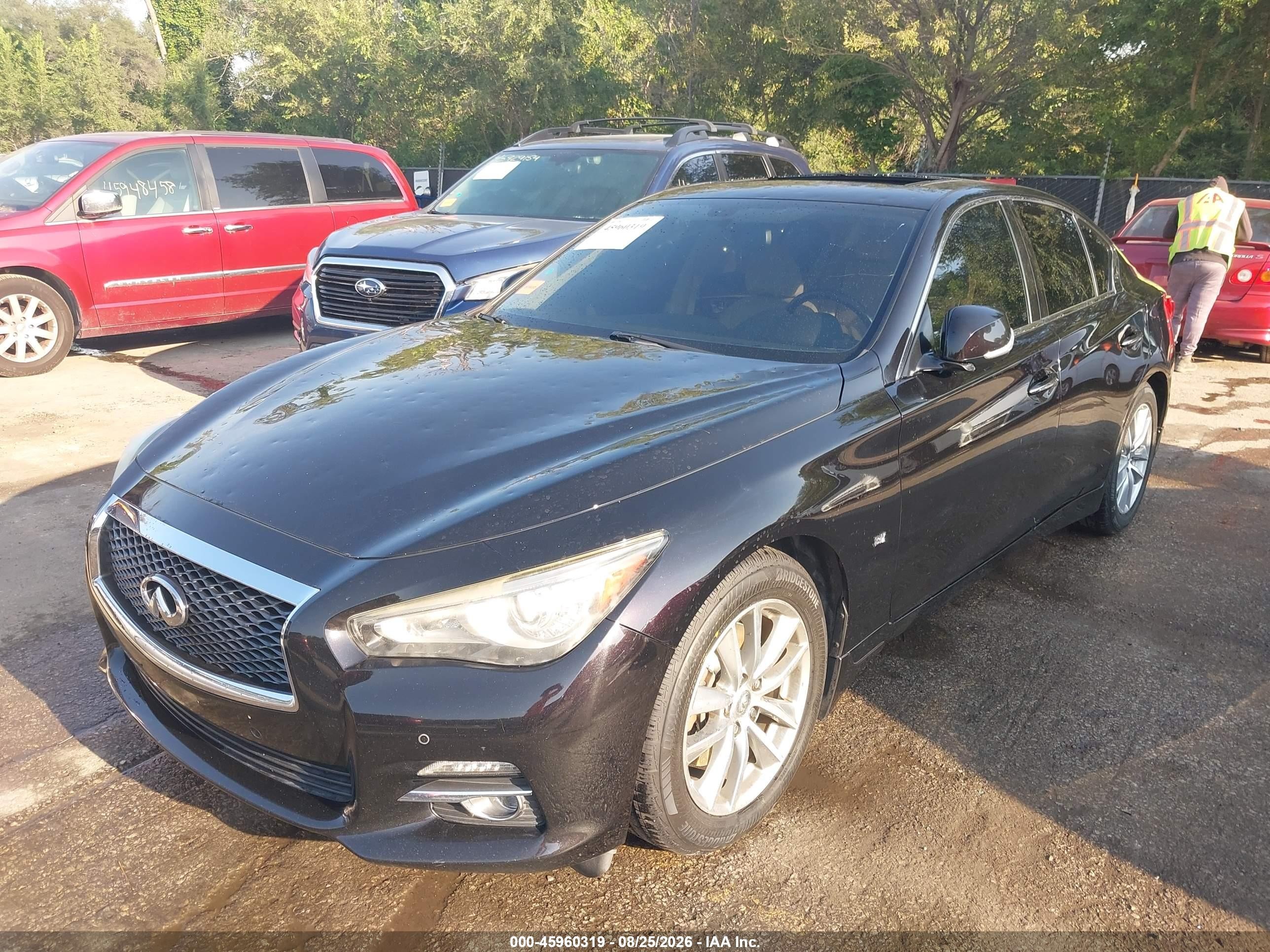 2014 Infiniti Q50 Premium Black vin: JN1BV7AR6EM693613