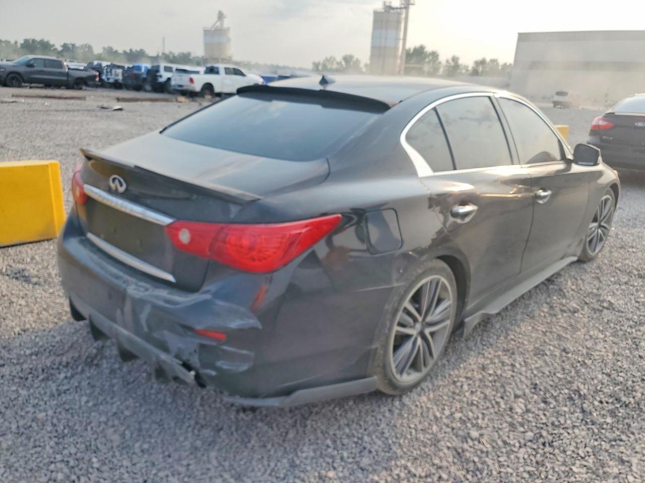 2014 Infiniti Q50 Premium Black vin: JN1BV7AR6EM696849
