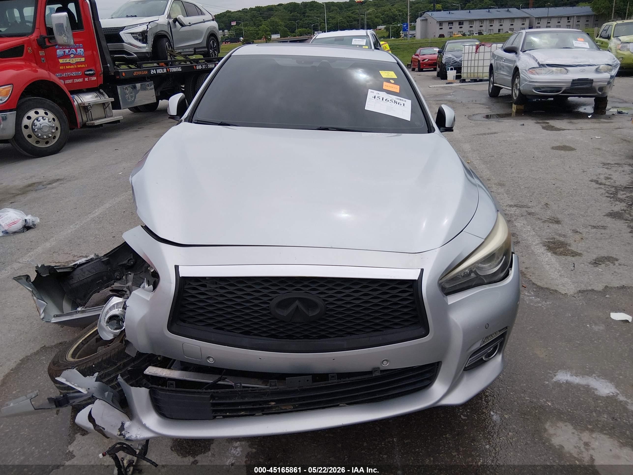 2014 Infiniti Q50 Premium Silver vin: JN1BV7AR6EM698942