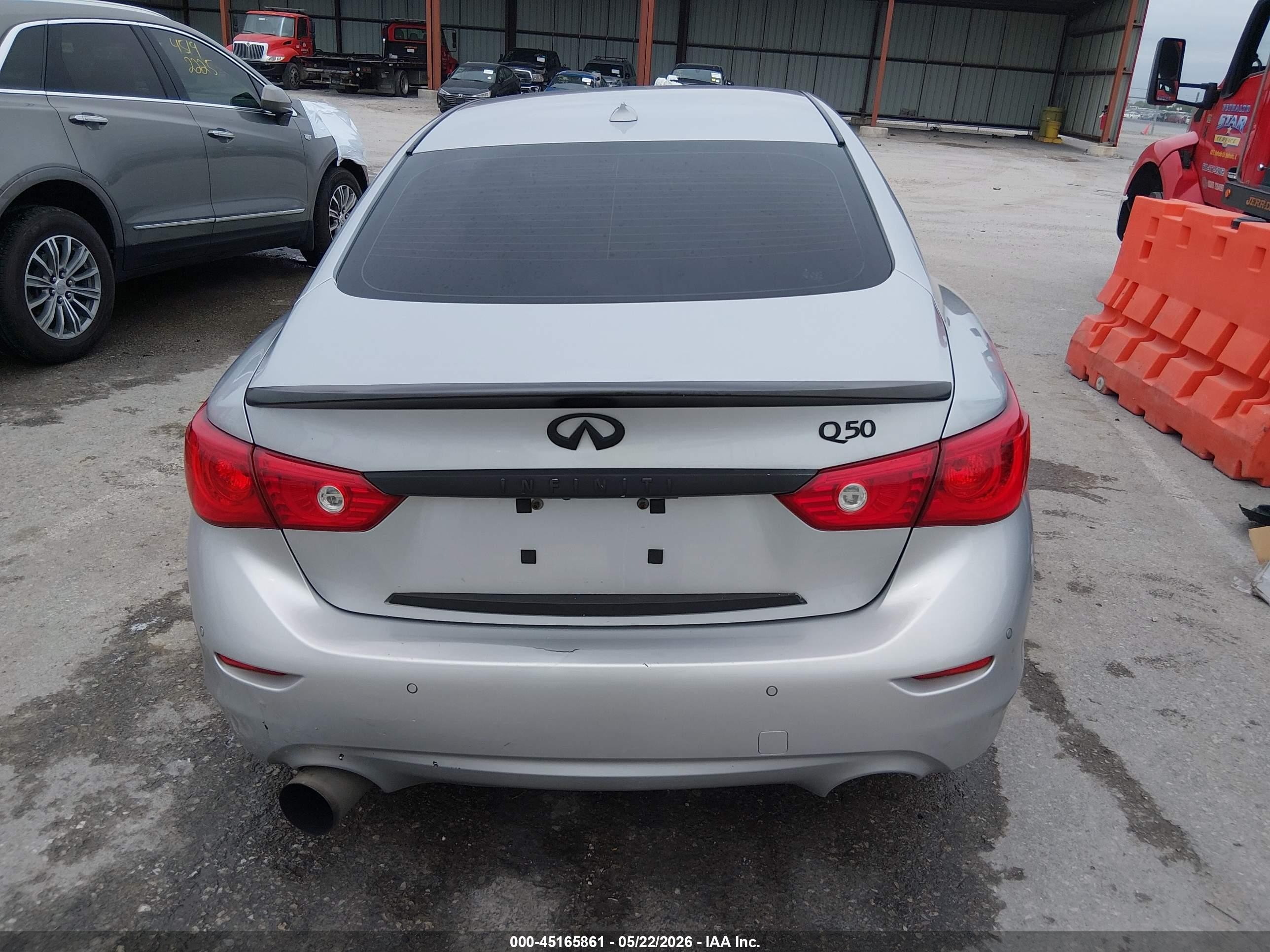 2014 Infiniti Q50 Premium Silver vin: JN1BV7AR6EM698942