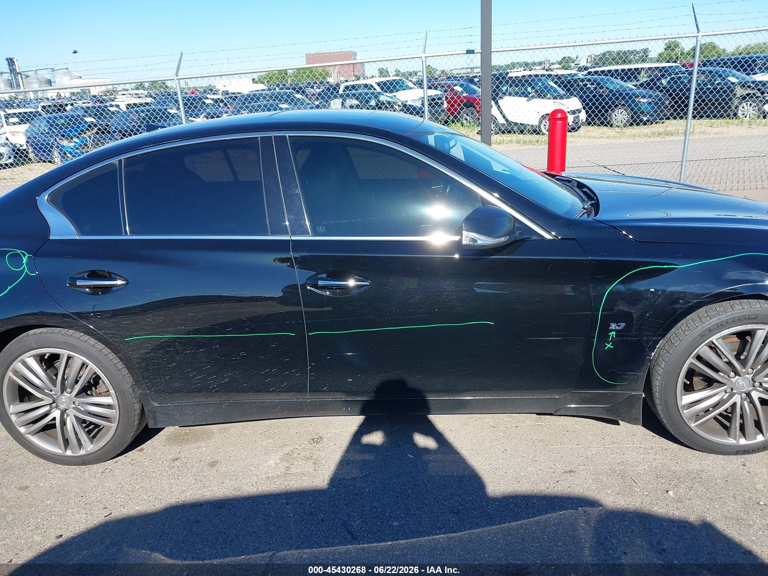 2014 Infiniti Q50 Premium Black vin: JN1BV7AR6EM703038