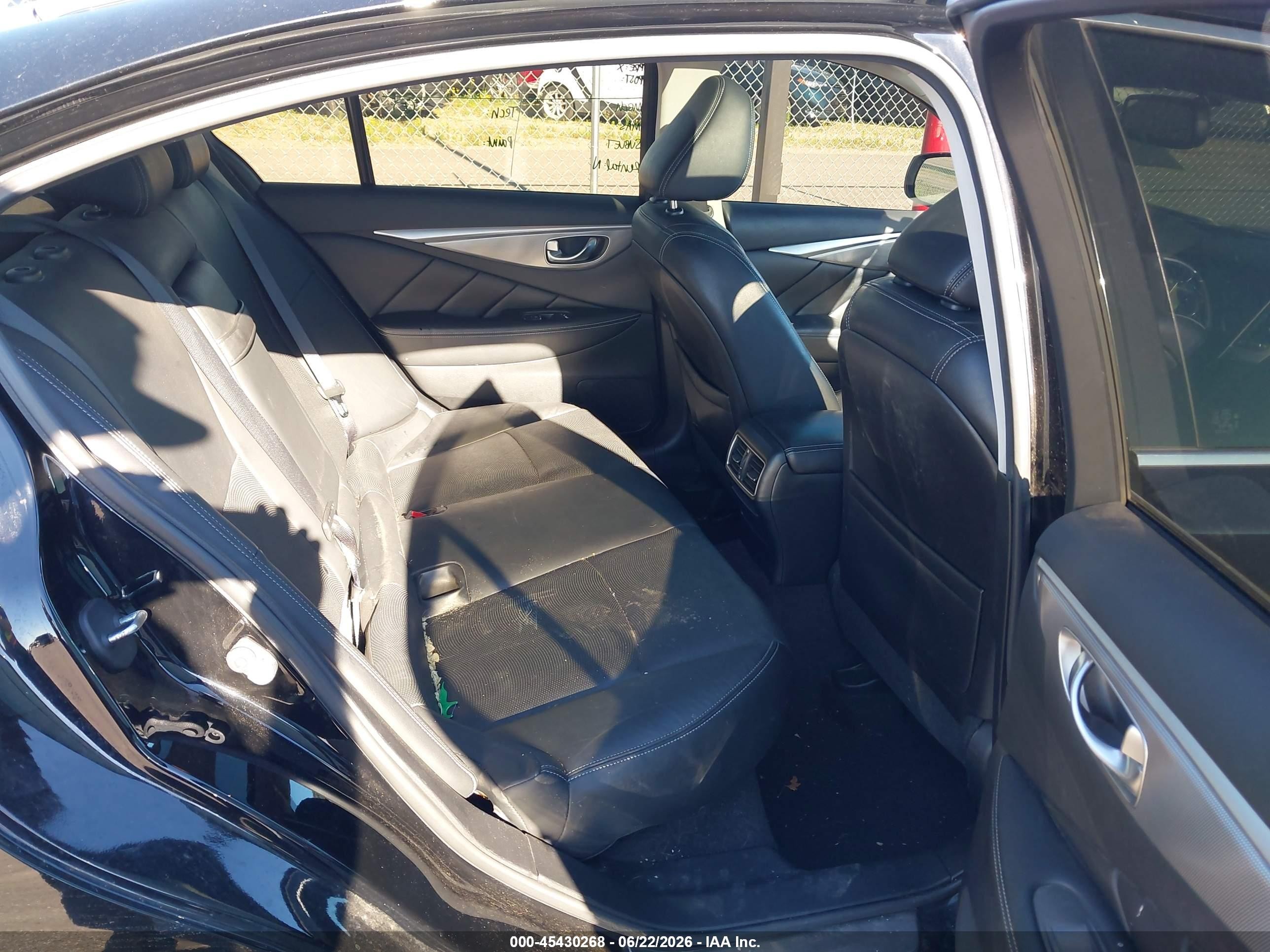 2014 Infiniti Q50 Premium Black vin: JN1BV7AR6EM703038