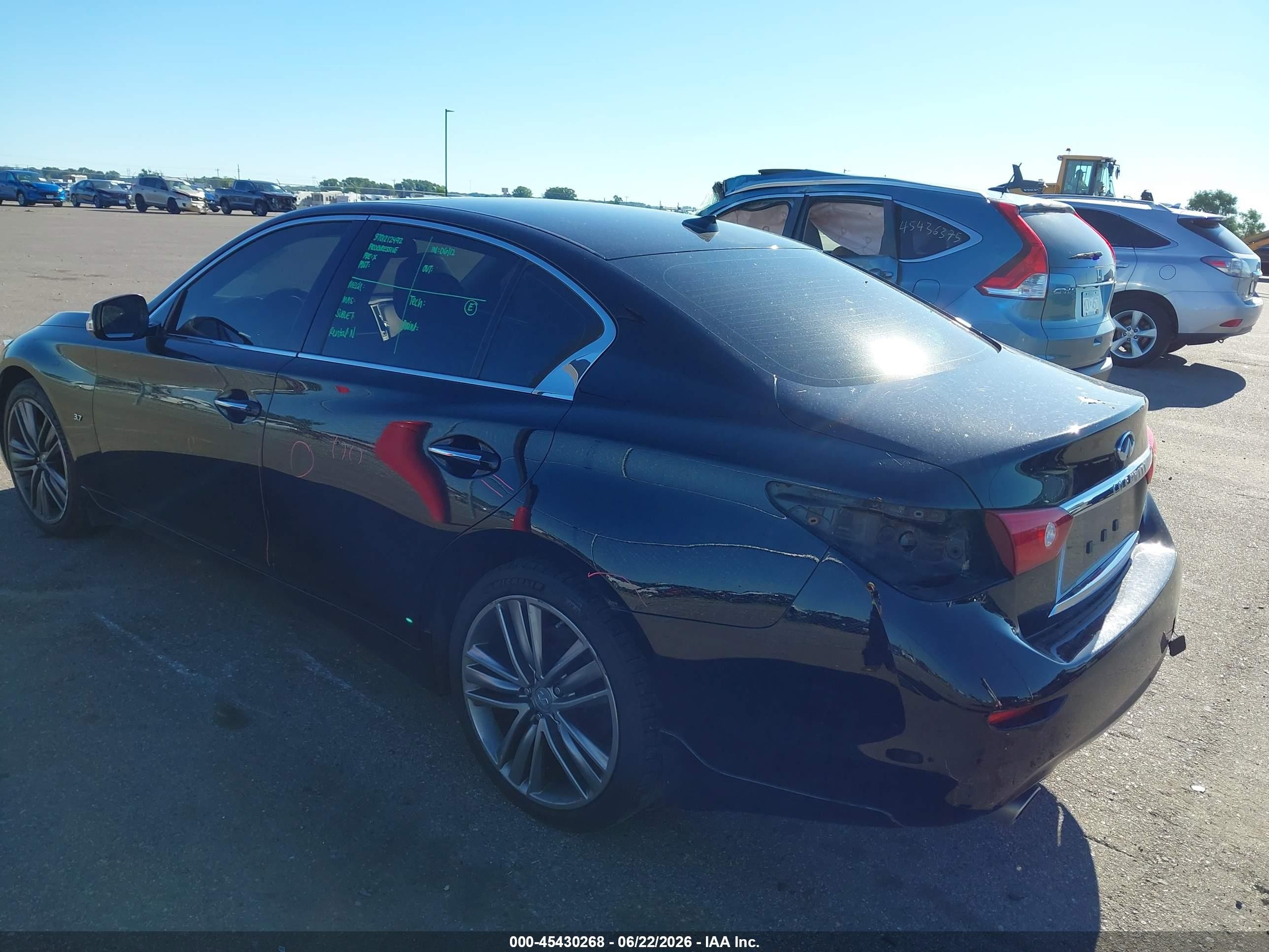 2014 Infiniti Q50 Premium Black vin: JN1BV7AR6EM703038