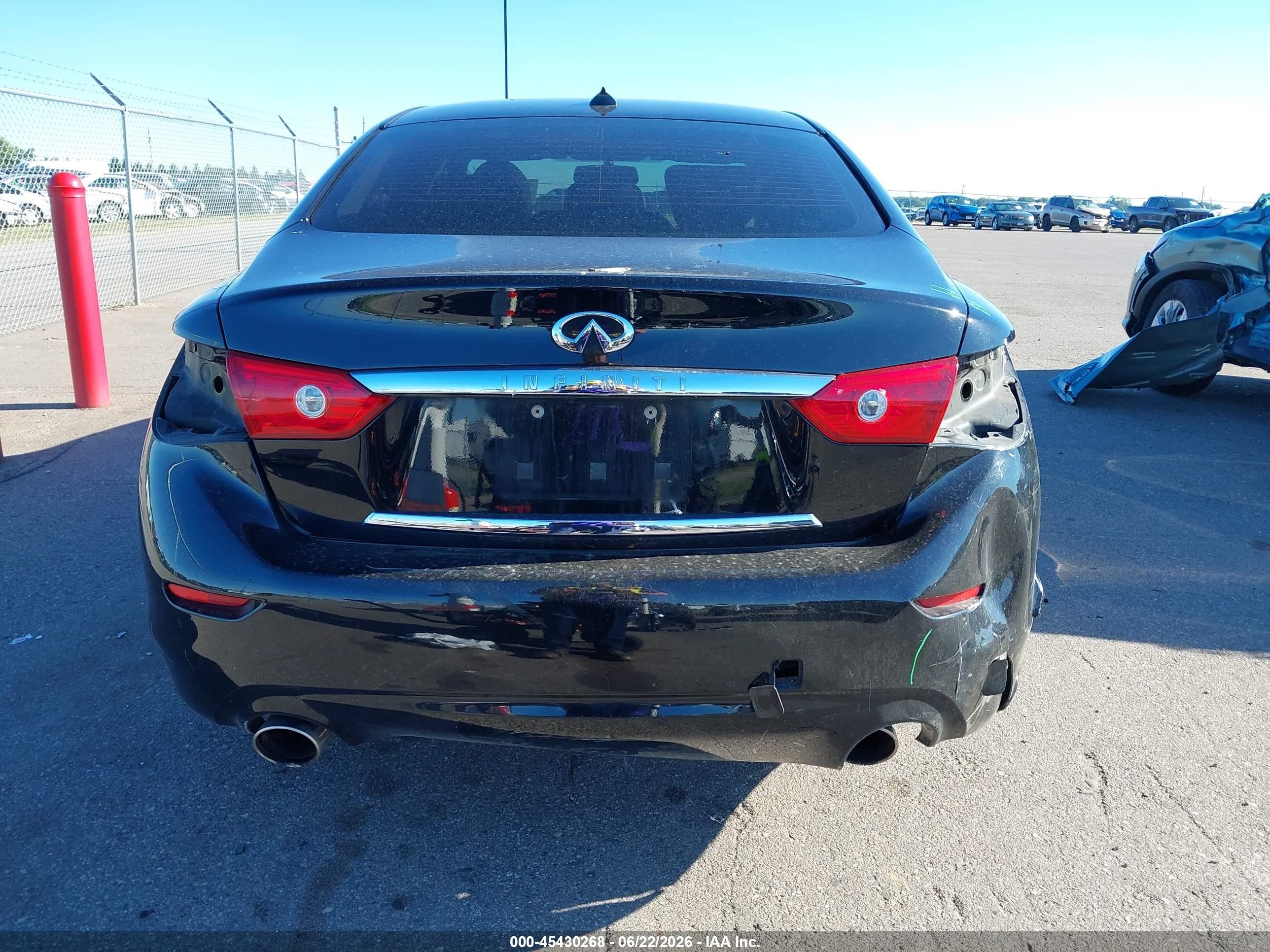 2014 Infiniti Q50 Premium Black vin: JN1BV7AR6EM703038