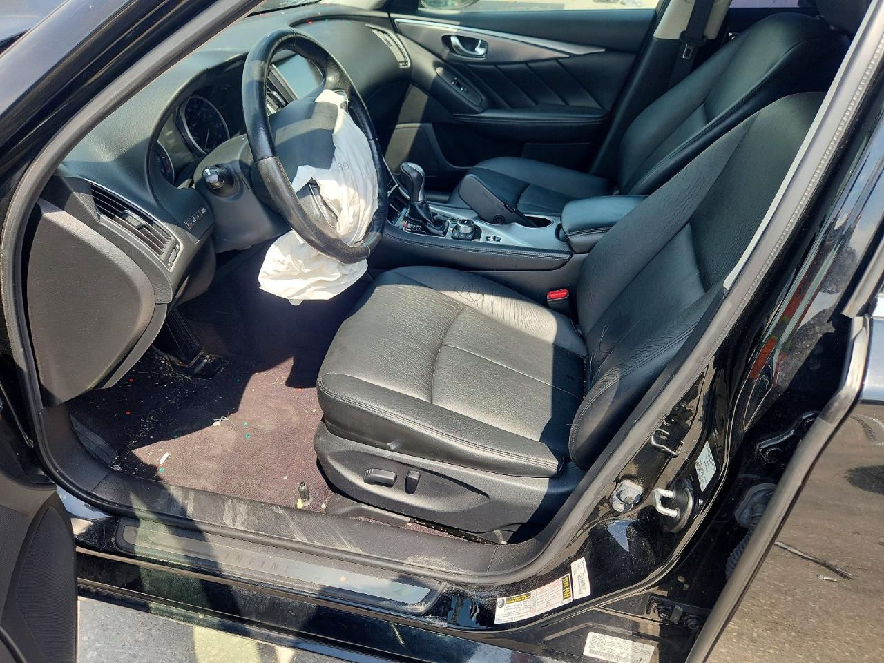 2015 Infiniti Q50 Base Black vin: JN1BV7AR6FM423654