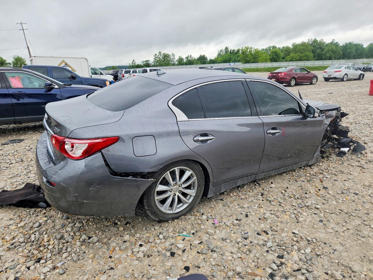 2014 Infiniti Q50 Premium Silver vin: JN1BV7AR7EM681809