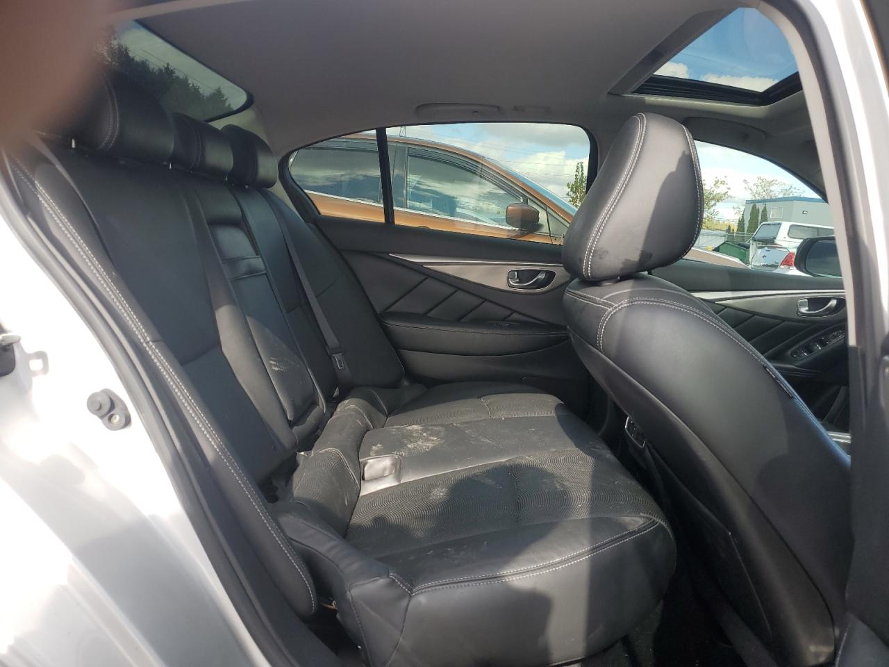 2014 Infiniti Q50 Base Silver vin: JN1BV7AR7EM685486