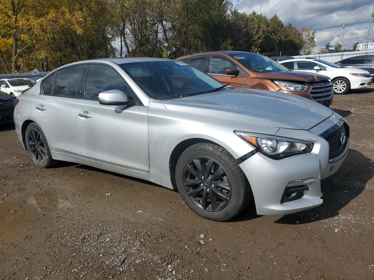 2014 Infiniti Q50 Base Silver vin: JN1BV7AR7EM685486