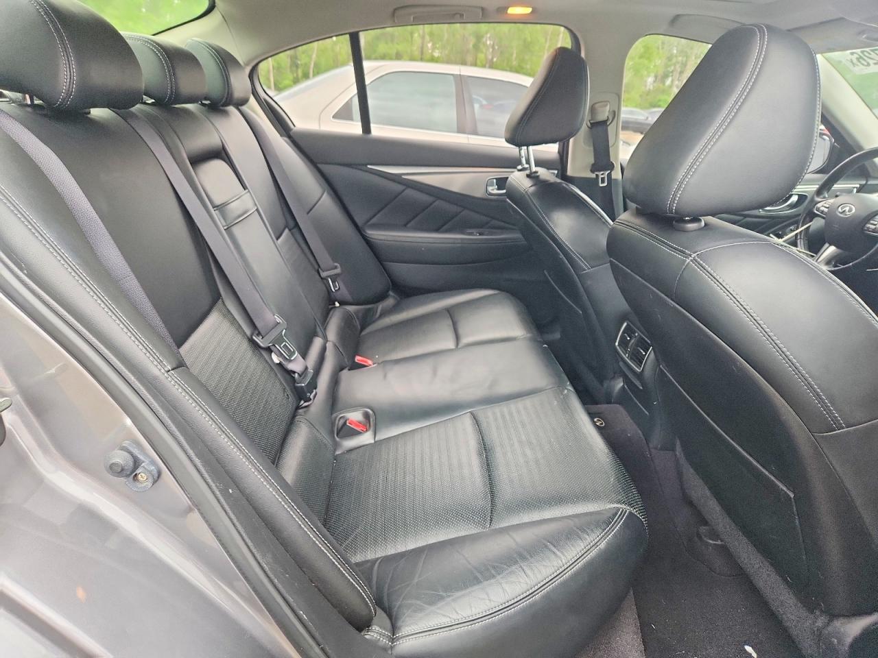 2014 Infiniti Q50 Base Серый vin: JN1BV7AR7EM685634