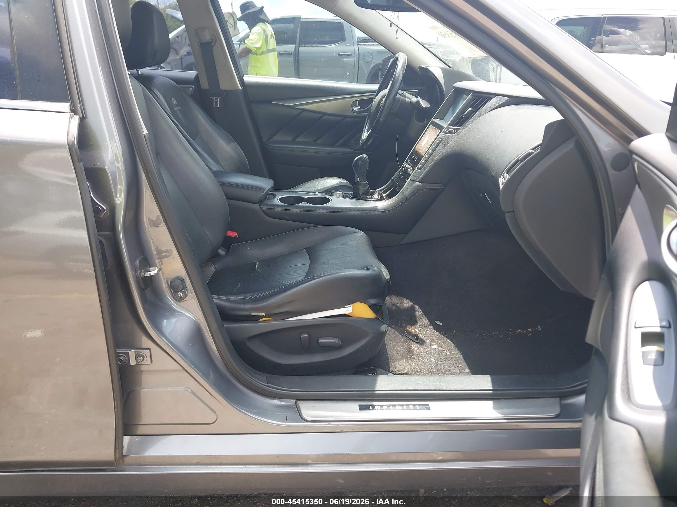 2014 Infiniti Q50 Premium Серый vin: JN1BV7AR7EM687688