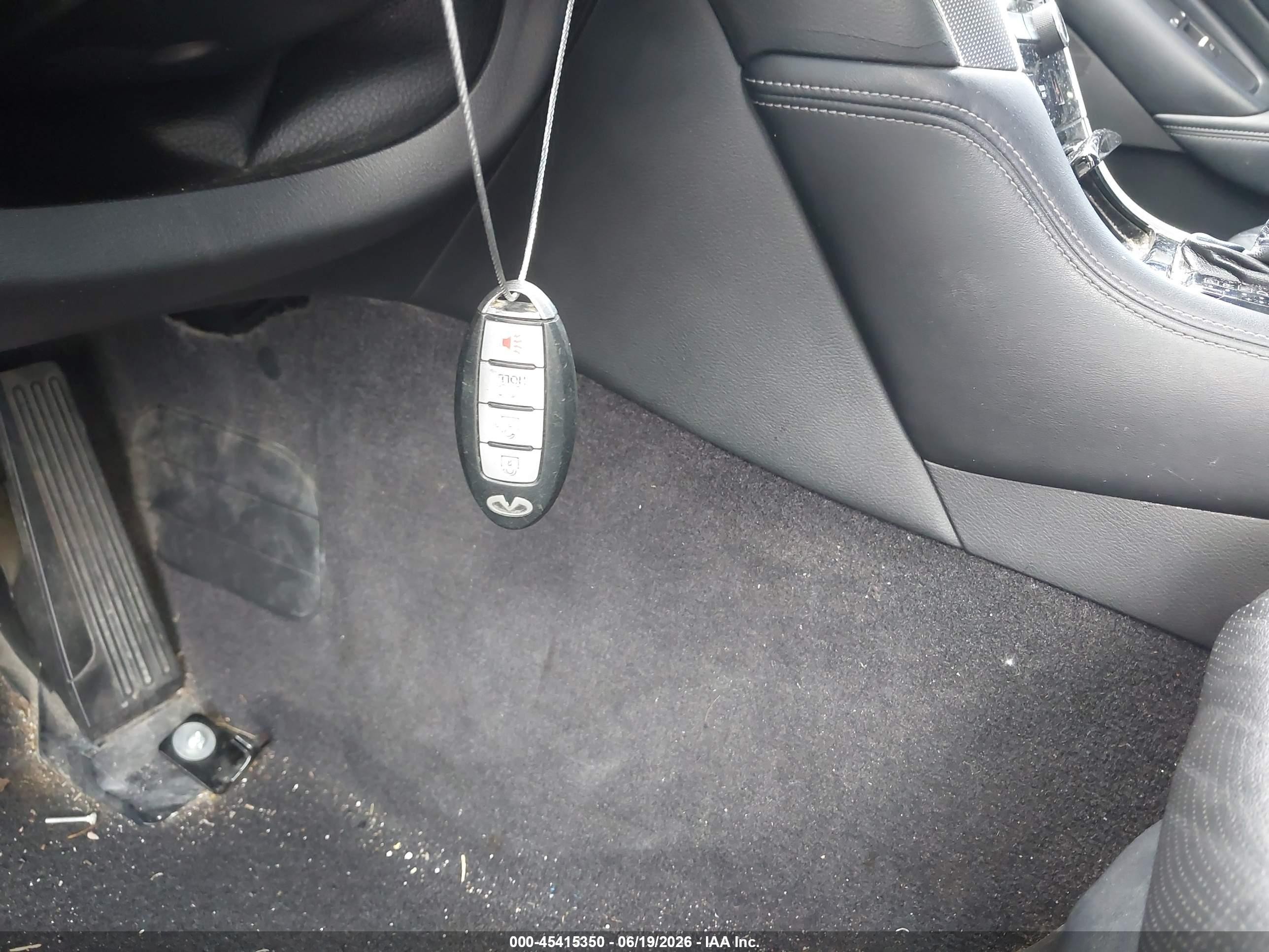 2014 Infiniti Q50 Premium Серый vin: JN1BV7AR7EM687688