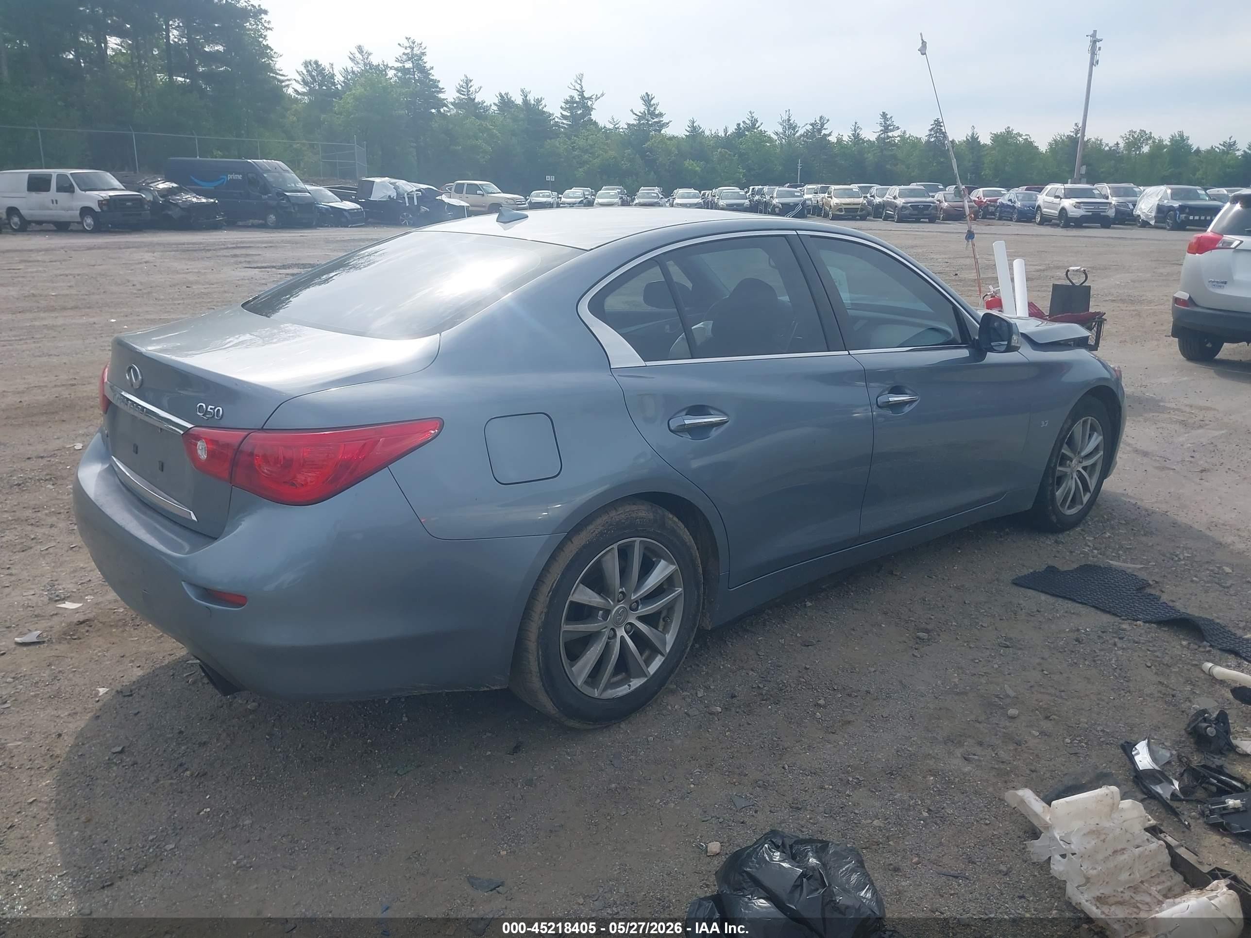 2014 Infiniti Q50 Premium Blue vin: JN1BV7AR7EM688971