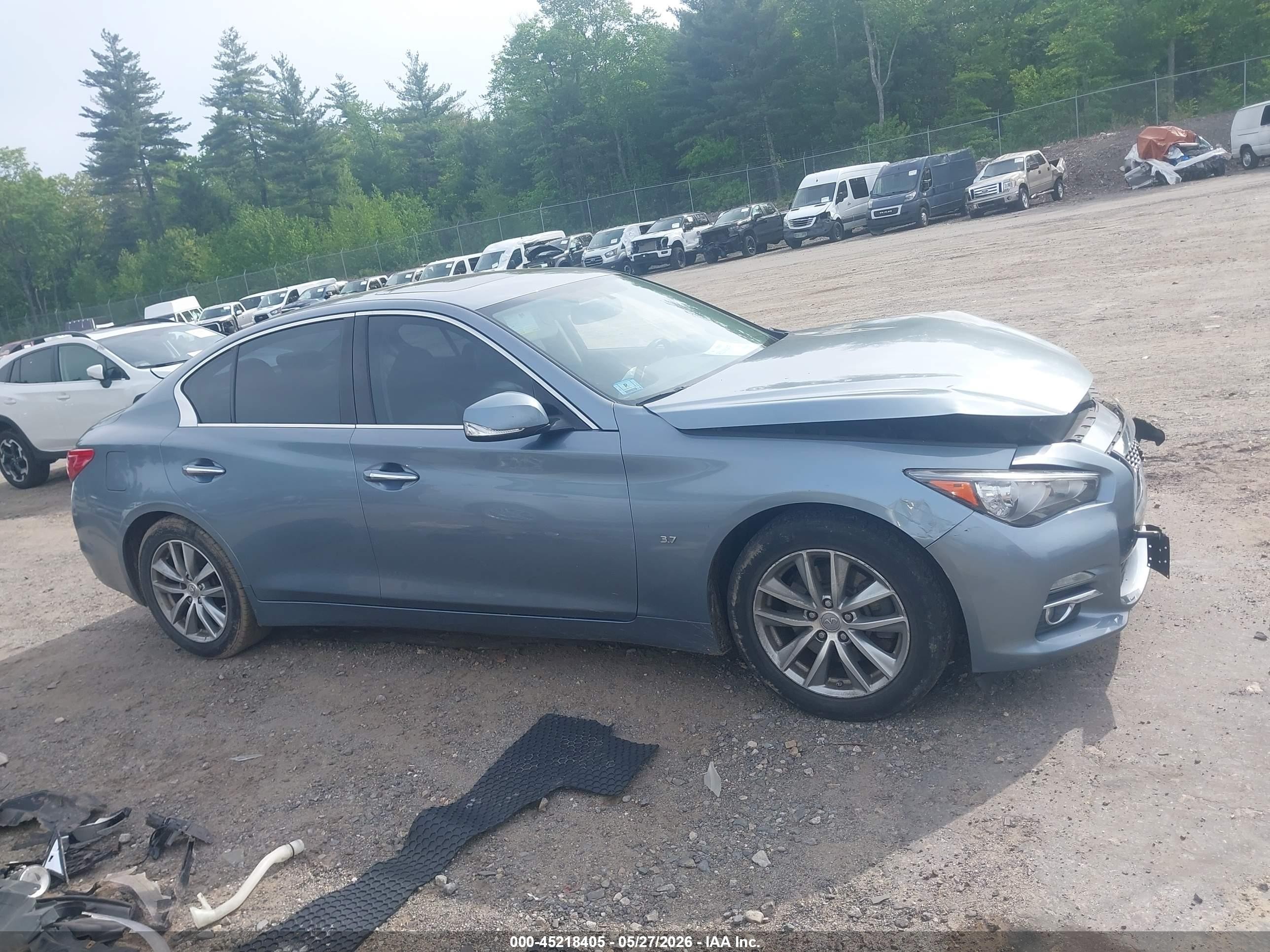 2014 Infiniti Q50 Premium Blue vin: JN1BV7AR7EM688971
