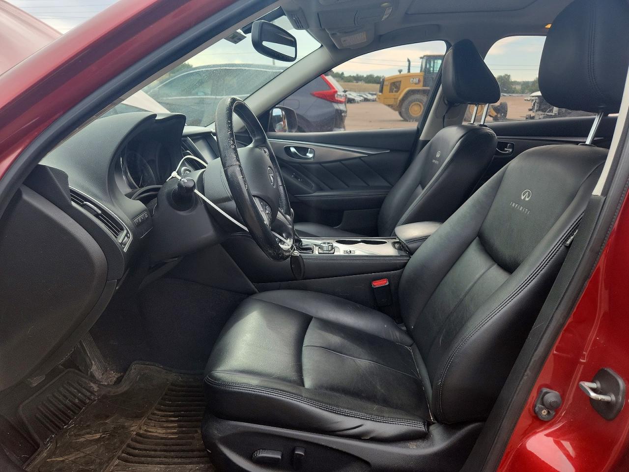 2014 Infiniti Q50 Premium Red vin: JN1BV7AR7EM693099