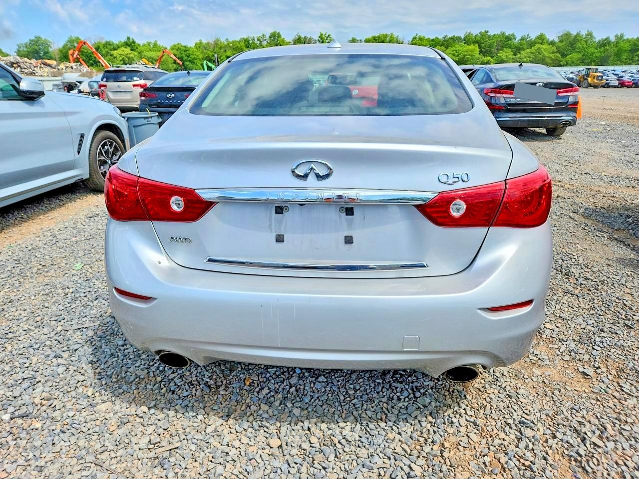 2014 Infiniti Q50 Premium Серебряный vin: JN1BV7AR7EM699632
