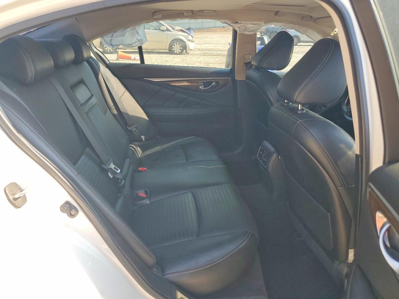 2014 Infiniti Q50 Sport White vin: JN1BV7AR7EM701881