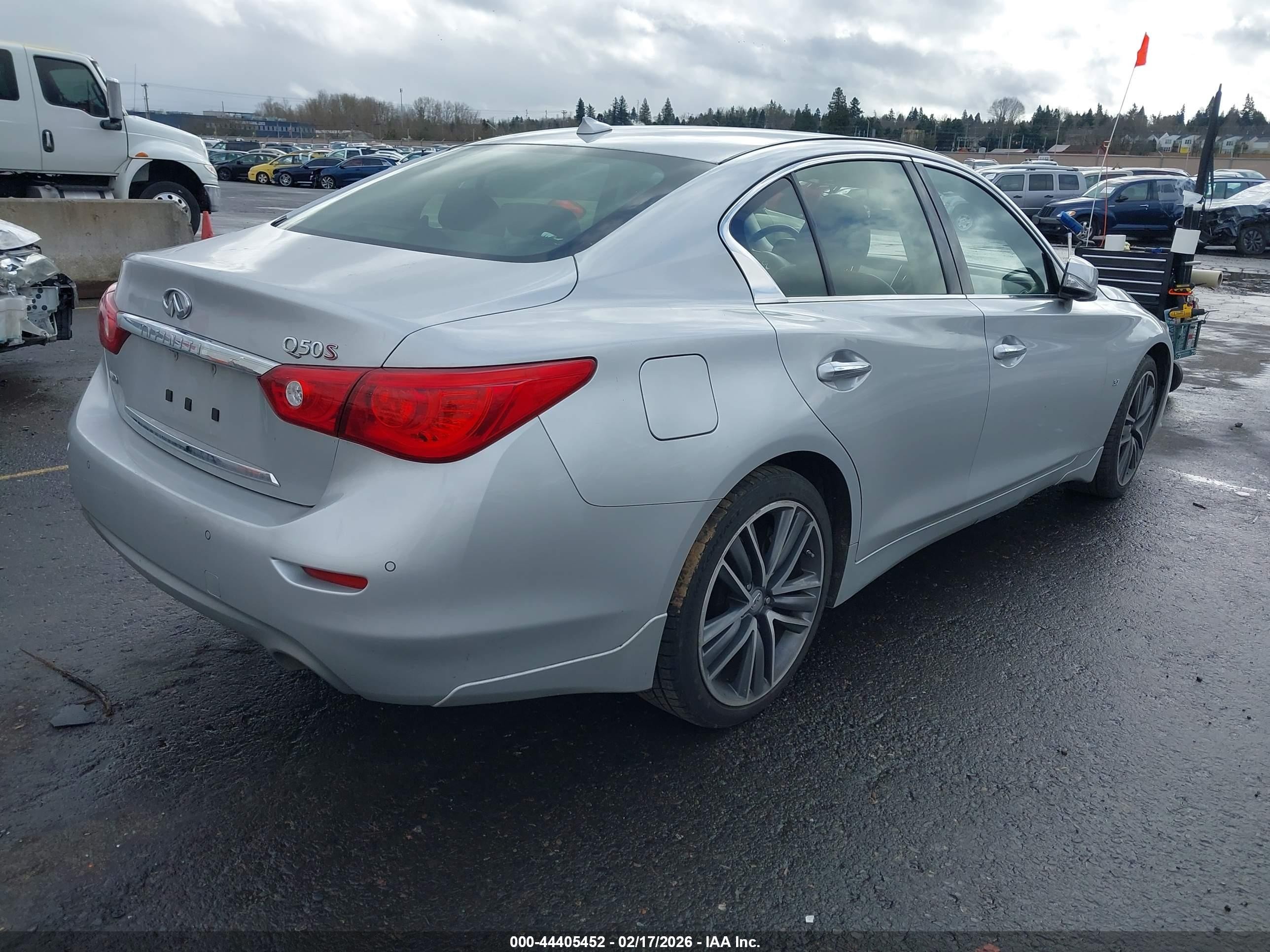 2014 Infiniti Q50 Premium/sport Silver vin: JN1BV7AR7EM704621
