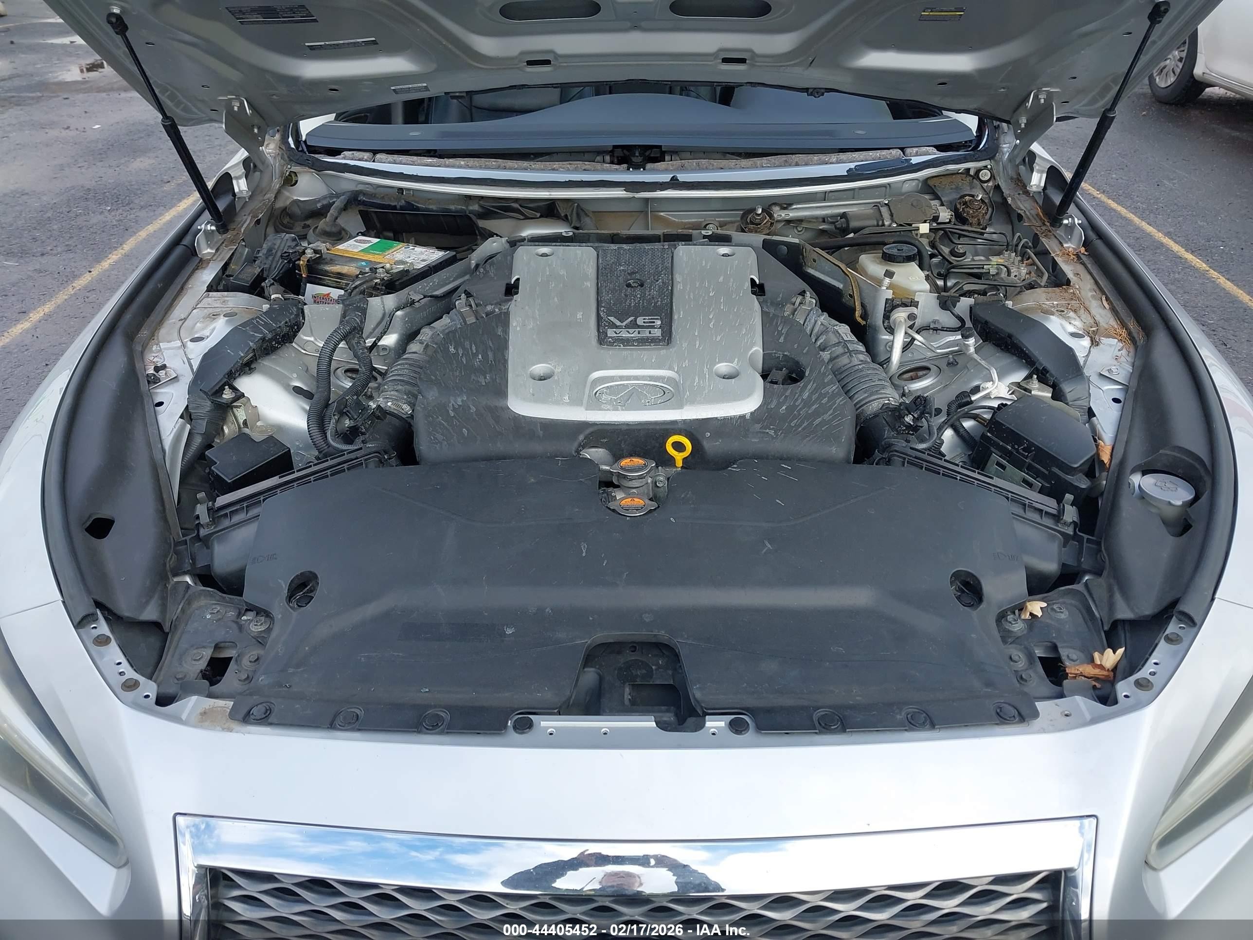 2014 Infiniti Q50 Premium/sport Silver vin: JN1BV7AR7EM704621