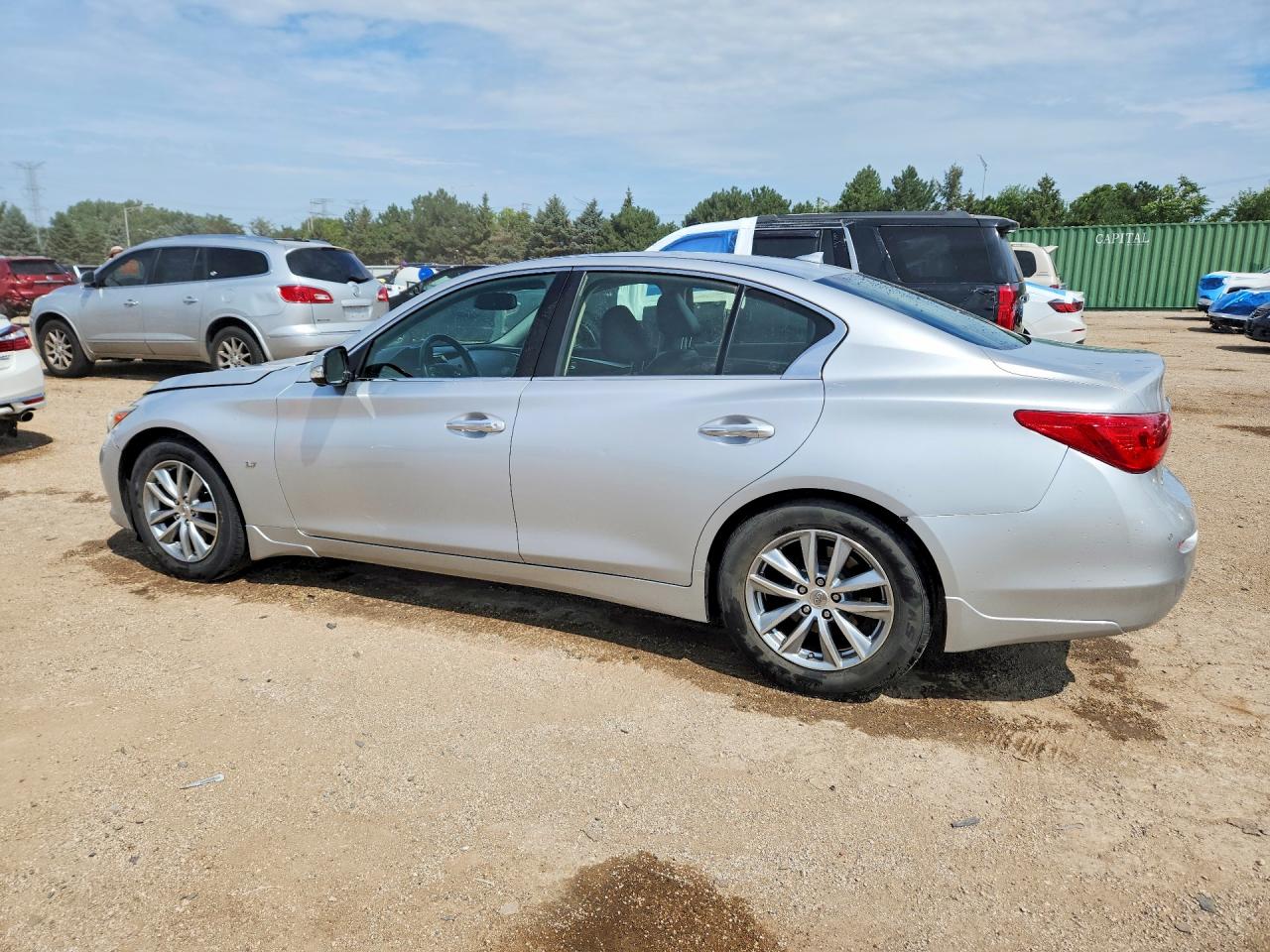 2015 Infiniti Q50 Premium Серебряный vin: JN1BV7AR7FM398344