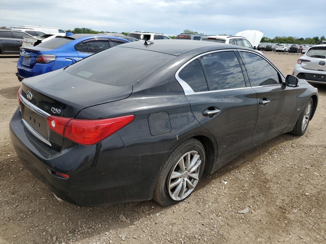2015 Infiniti Q50 Base Black vin: JN1BV7AR7FM401050