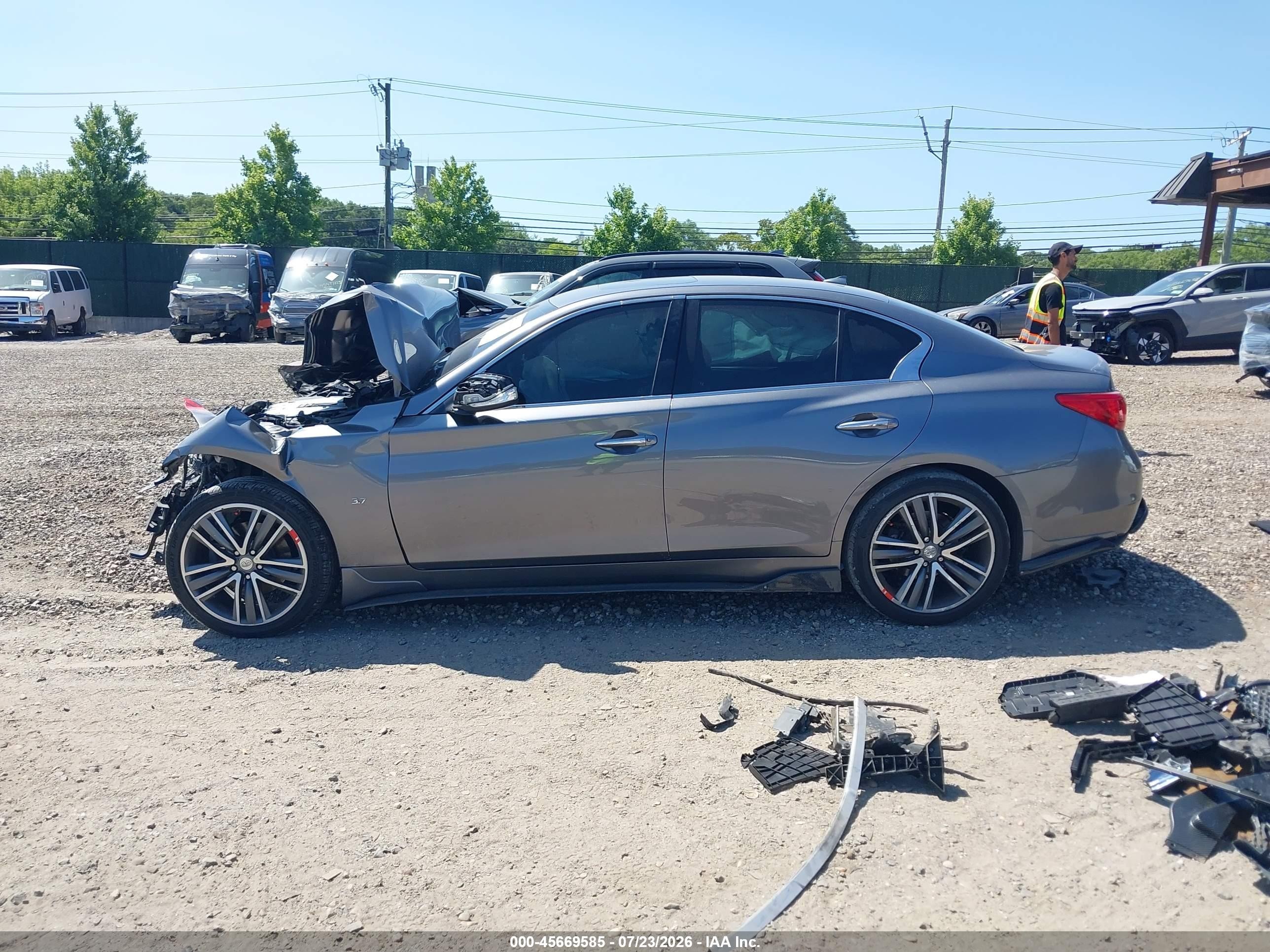 2015 Infiniti Q50 Premium Gray vin: JN1BV7AR7FM401307
