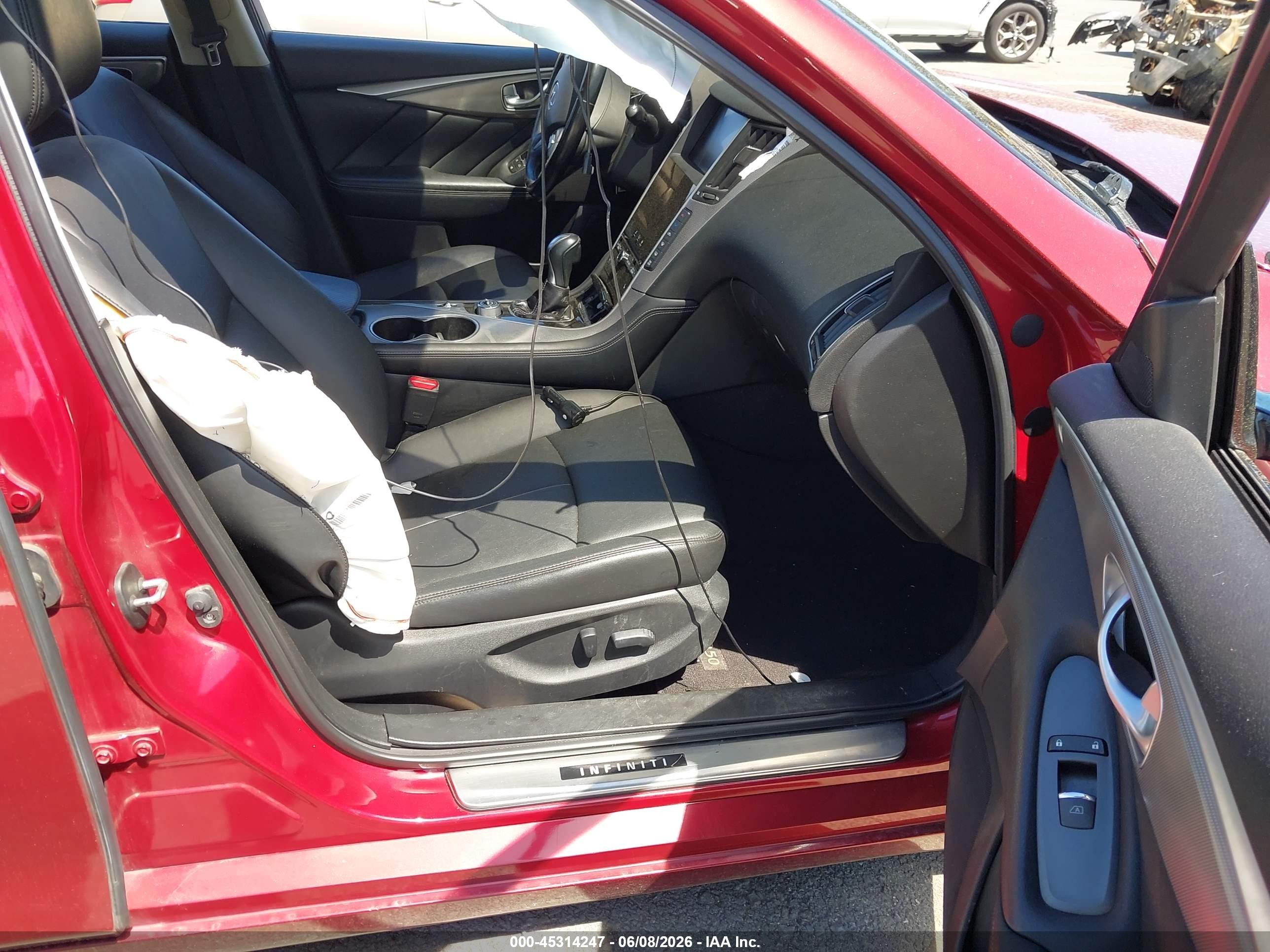 2015 Infiniti Q50 Premium Maroon vin: JN1BV7AR7FM405857
