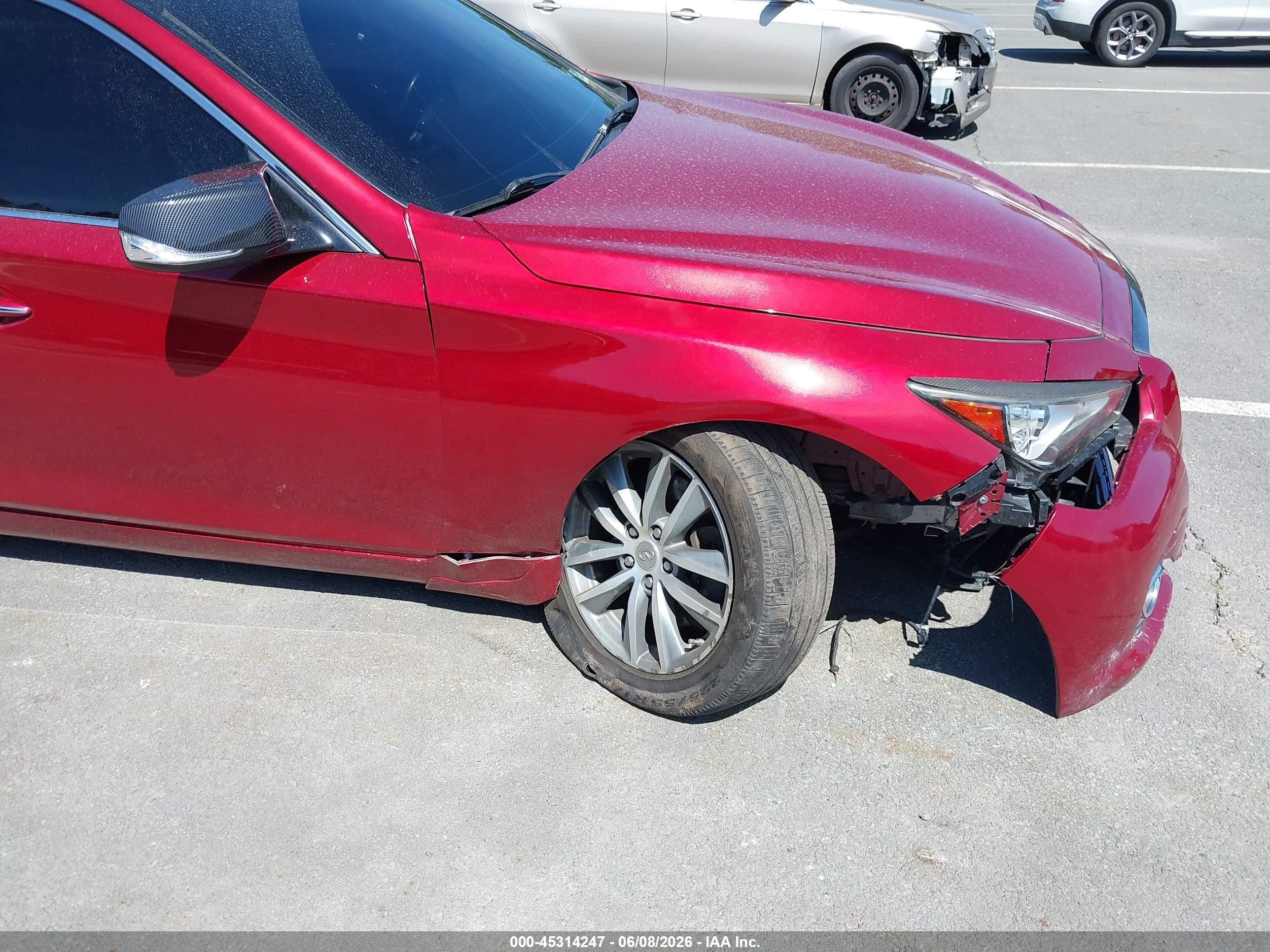 2015 Infiniti Q50 Premium Maroon vin: JN1BV7AR7FM405857