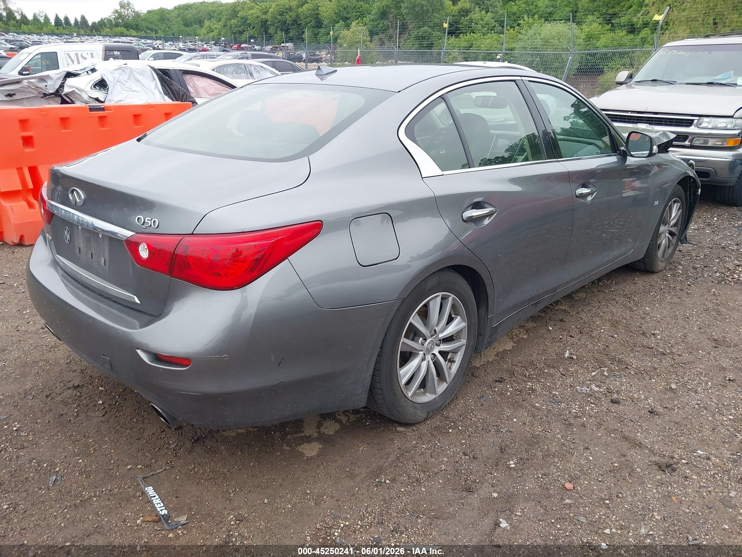 2015 Infiniti Q50 Premium Серый vin: JN1BV7AR7FM407480