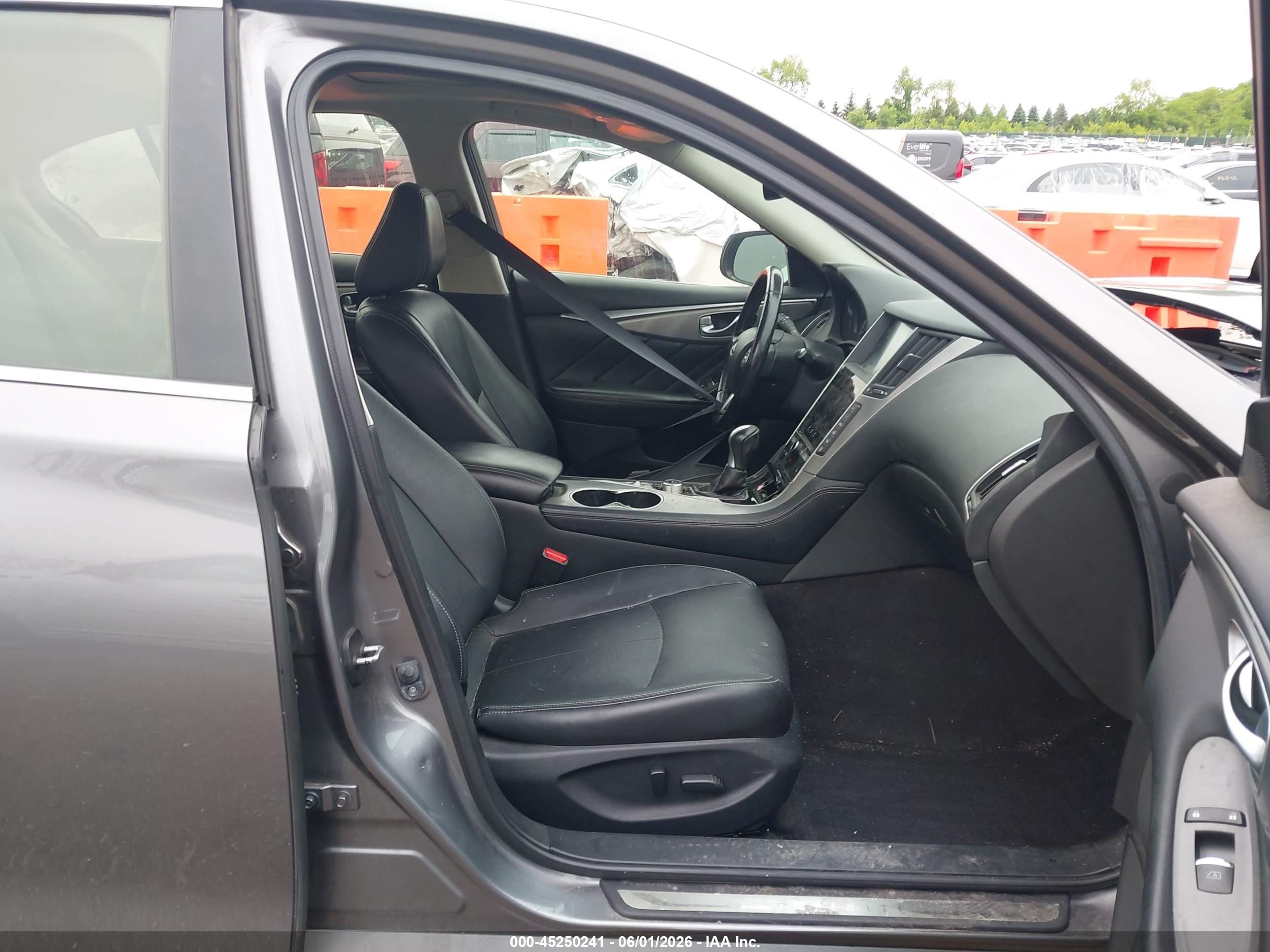 2015 Infiniti Q50 Premium Серый vin: JN1BV7AR7FM407480