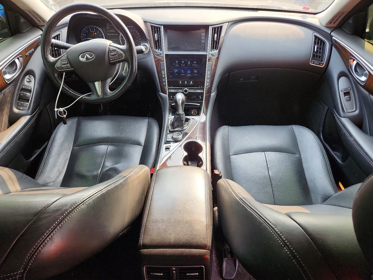 2015 Infiniti Q50 Base Черный vin: JN1BV7AR7FM412792