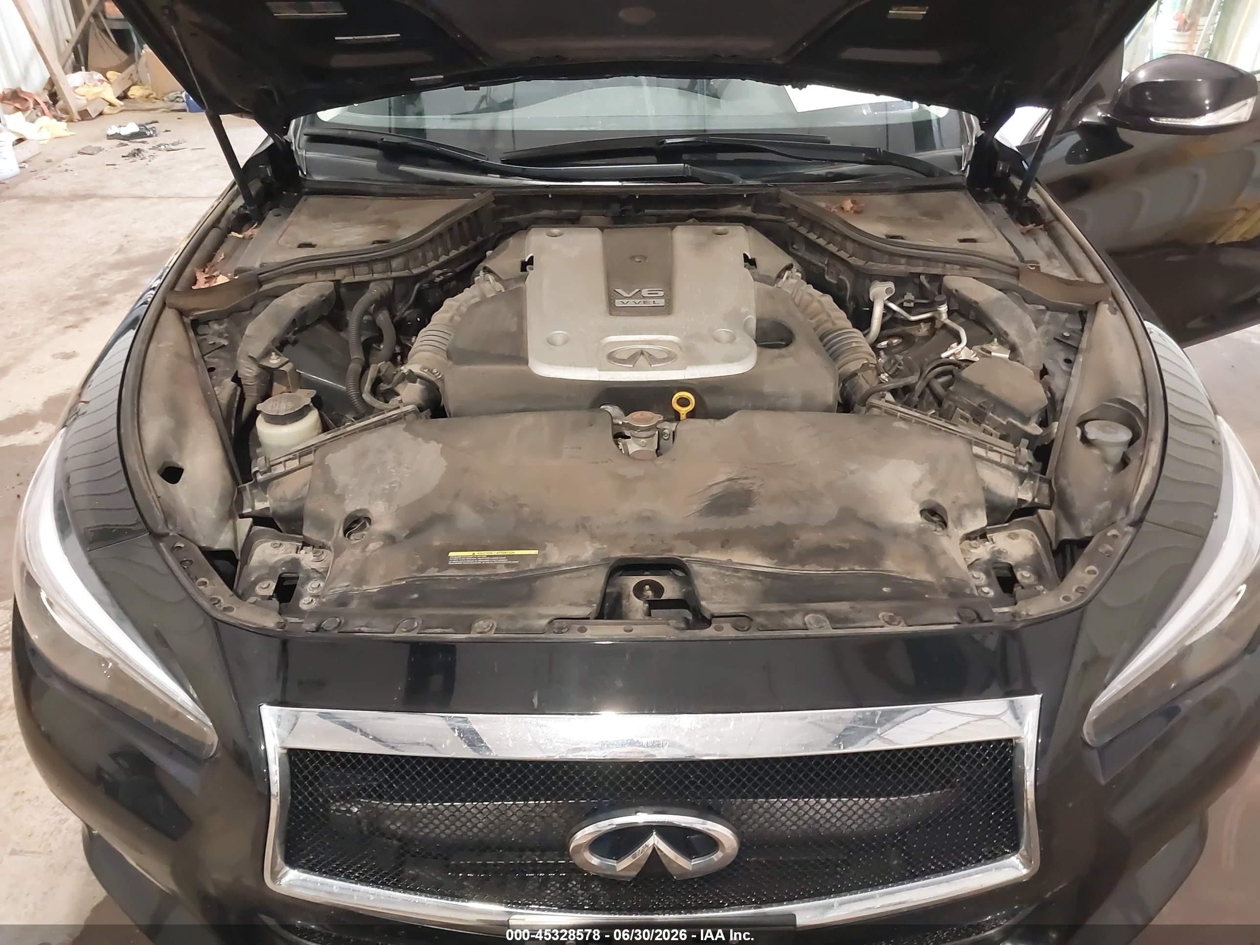 2015 Infiniti Q50 Premium Black vin: JN1BV7AR7FM415109