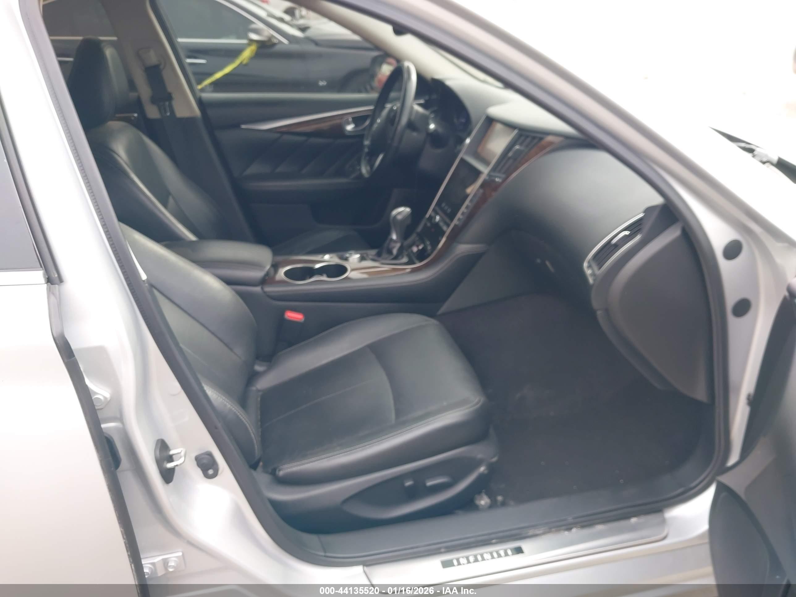2015 Infiniti Q50 Premium/sport Silver vin: JN1BV7AR7FM418317