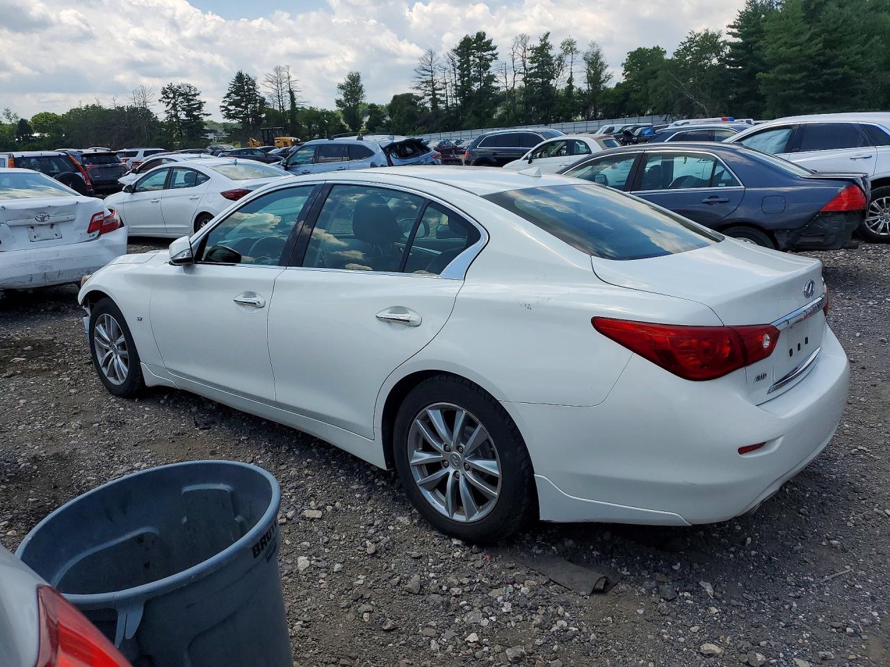 2015 Infiniti Q50 Premium White vin: JN1BV7AR7FM423260
