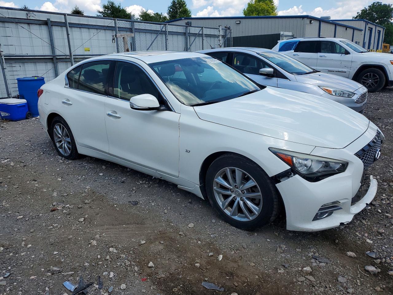 2015 Infiniti Q50 Premium White vin: JN1BV7AR7FM423260