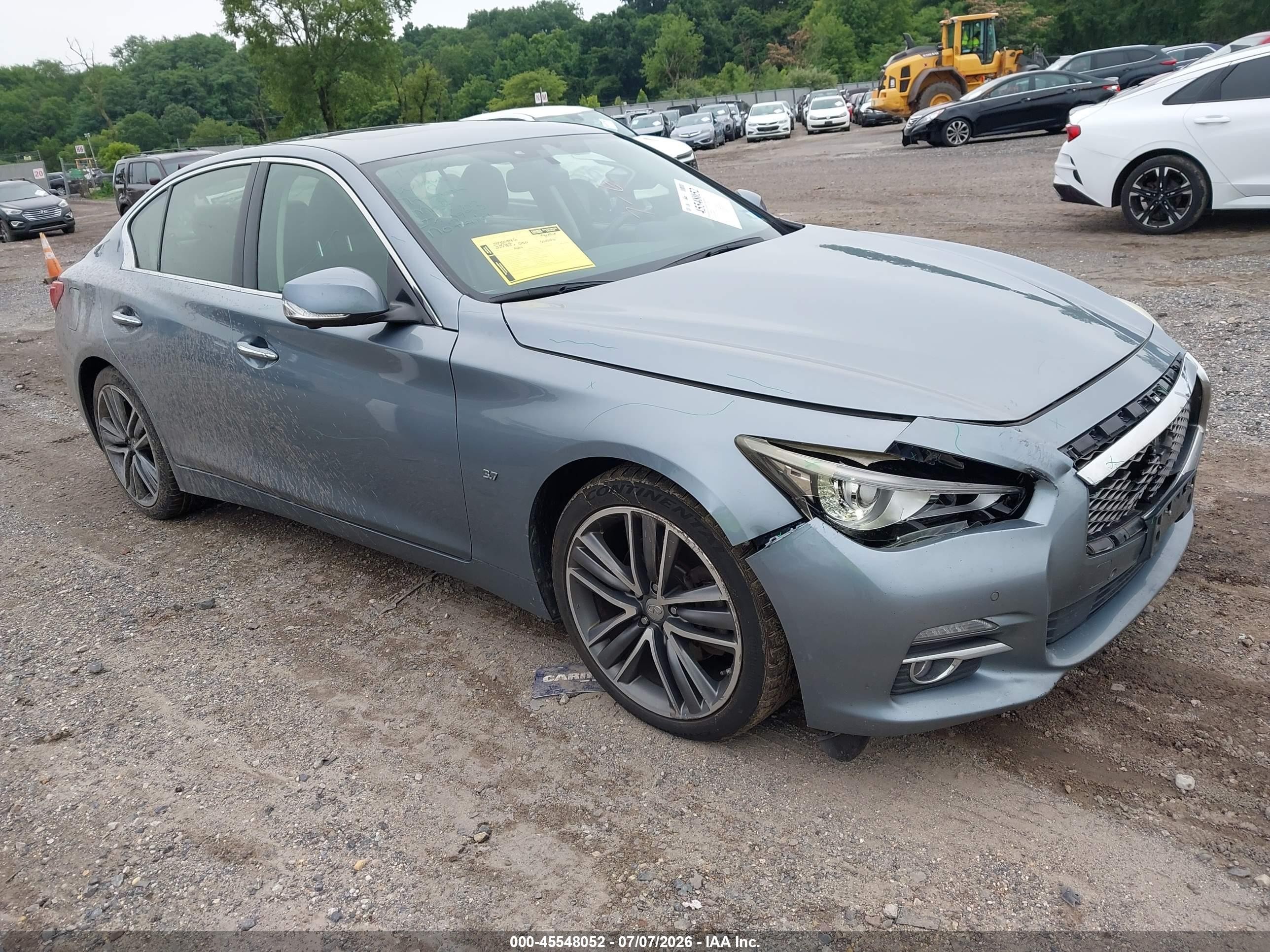 2014 Infiniti Q50 Premium Blue vin: JN1BV7AR8EM682905