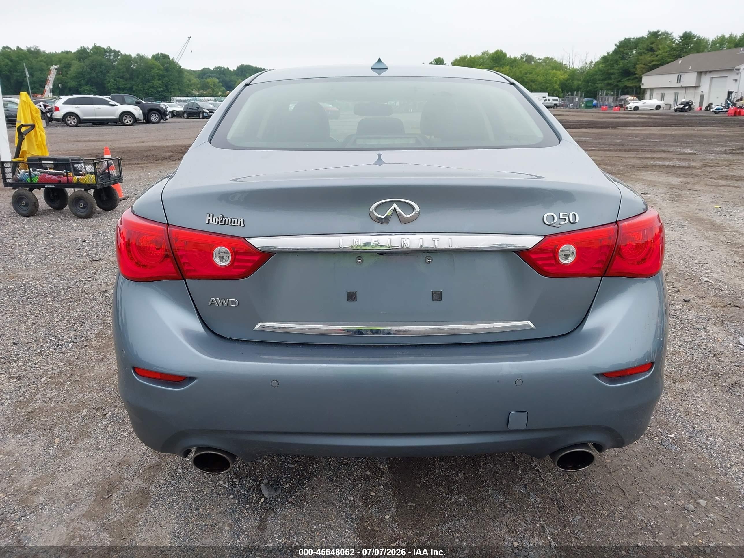 2014 Infiniti Q50 Premium Blue vin: JN1BV7AR8EM682905