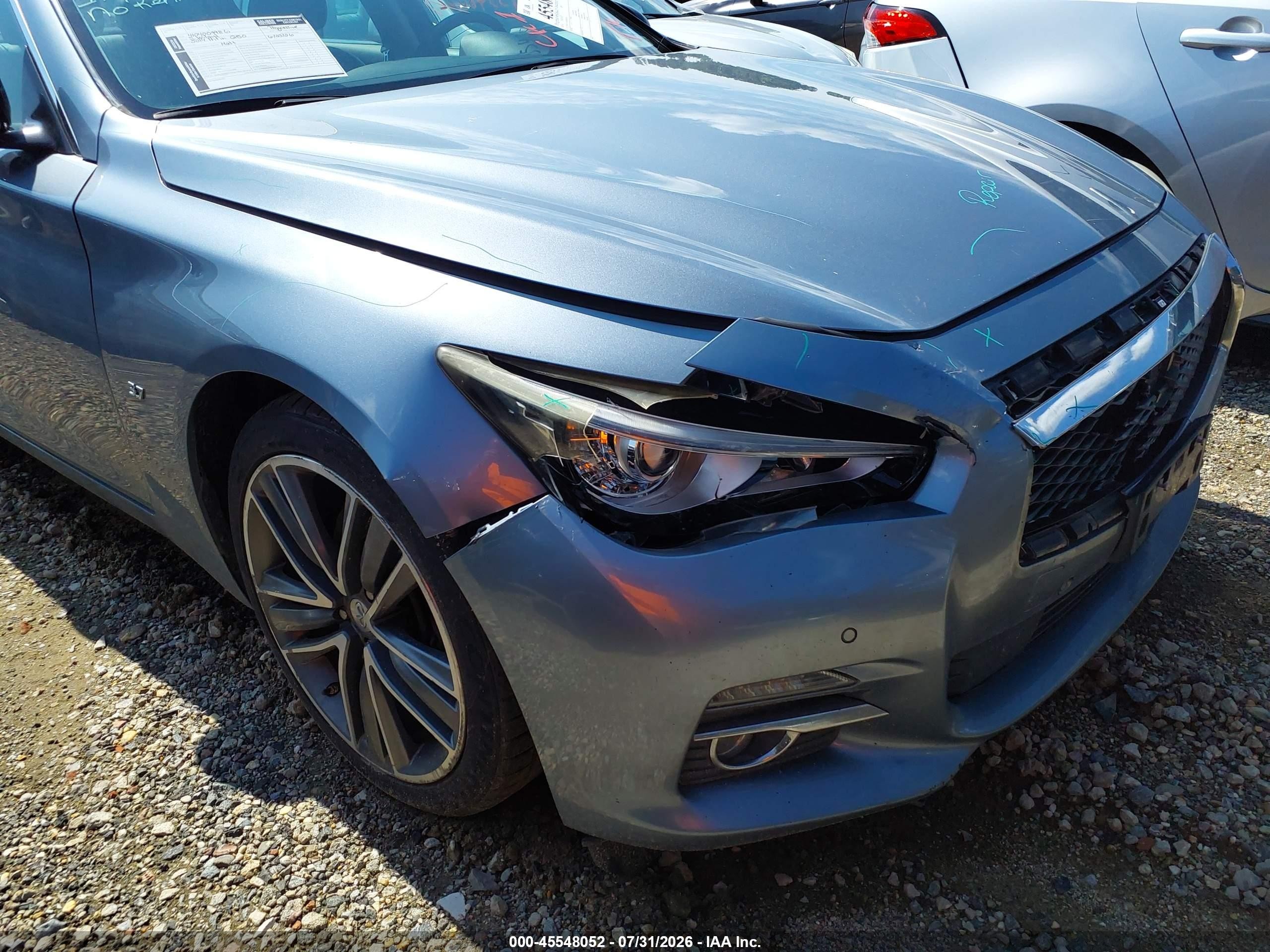 2014 Infiniti Q50 Premium Blue vin: JN1BV7AR8EM682905