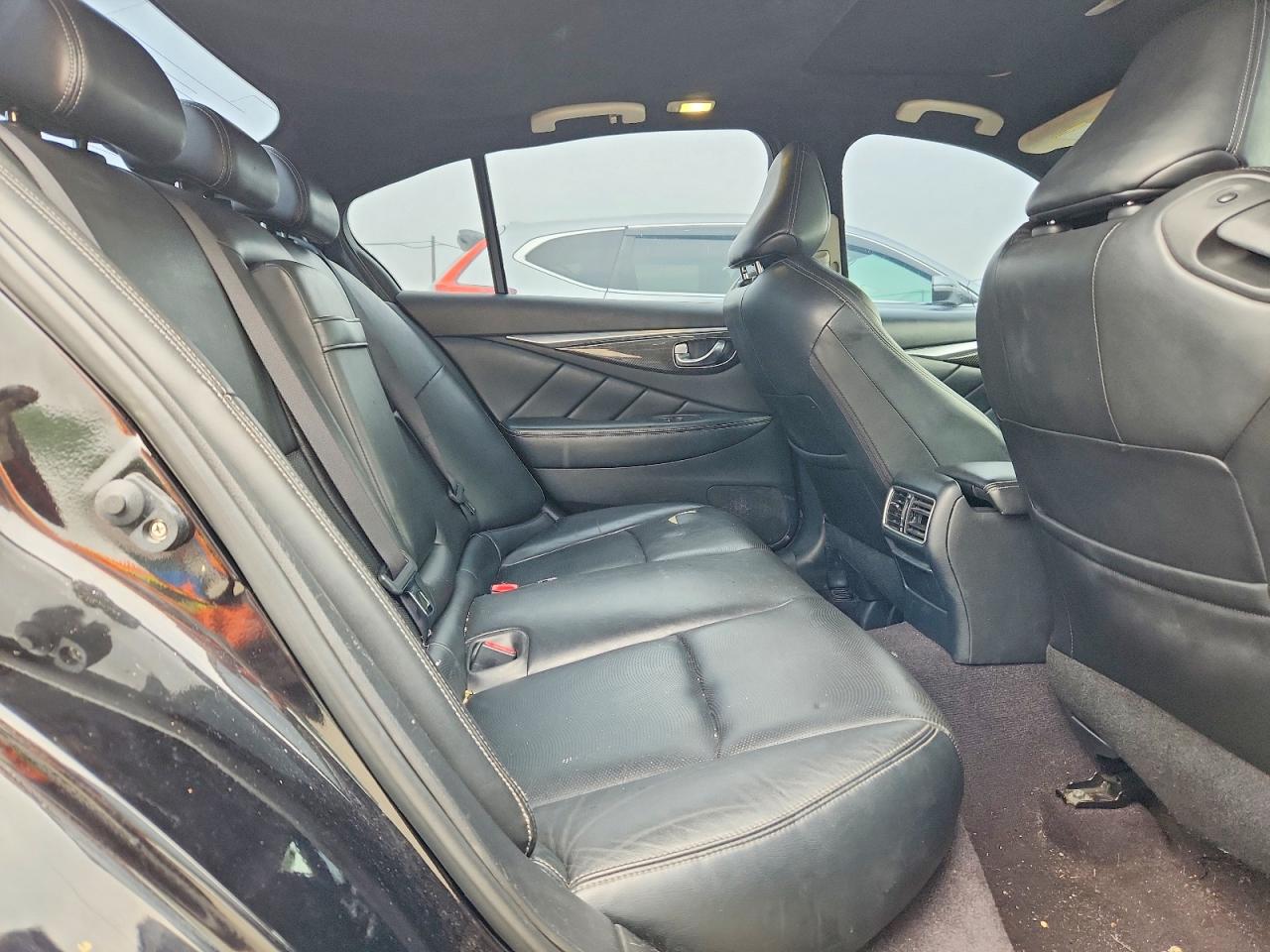 2014 Infiniti Q50 Base Black vin: JN1BV7AR8EM683777