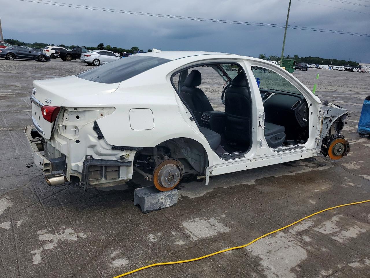 2014 Infiniti Q50 Base White vin: JN1BV7AR8EM687084