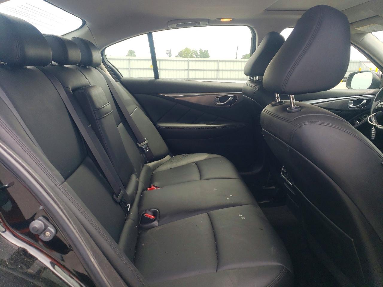 2014 Infiniti Q50 Base Черный vin: JN1BV7AR8EM698229