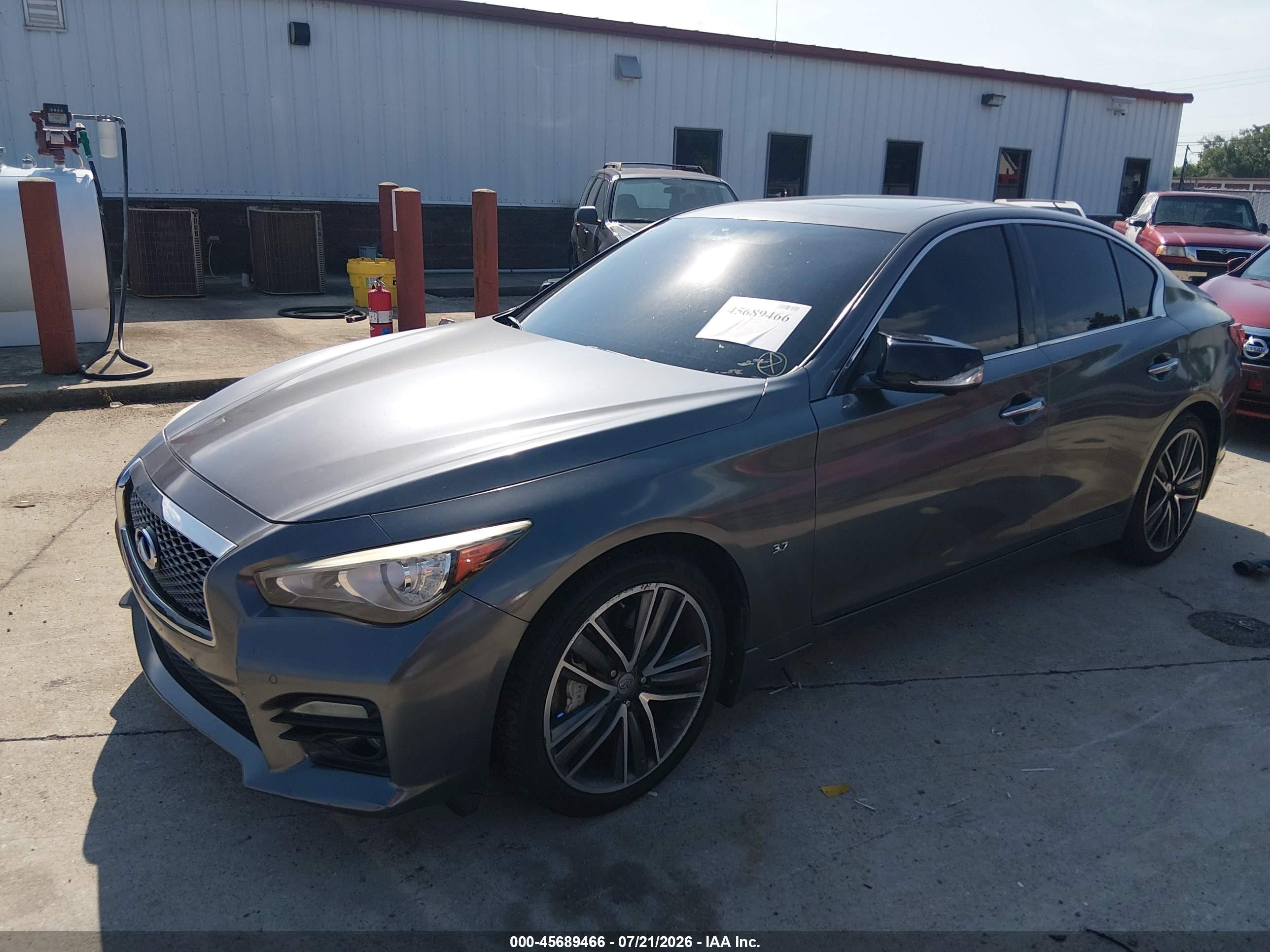 2014 Infiniti Q50 Sport Beige vin: JN1BV7AR8EM704871