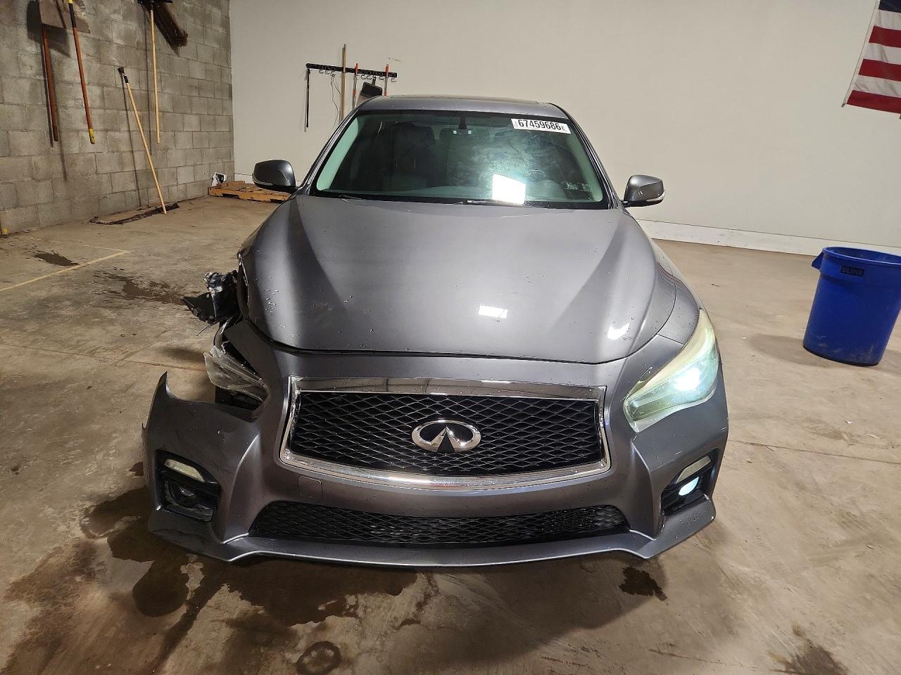2014 Infiniti Q50 Sport Silver vin: JN1BV7AR8EM706278
