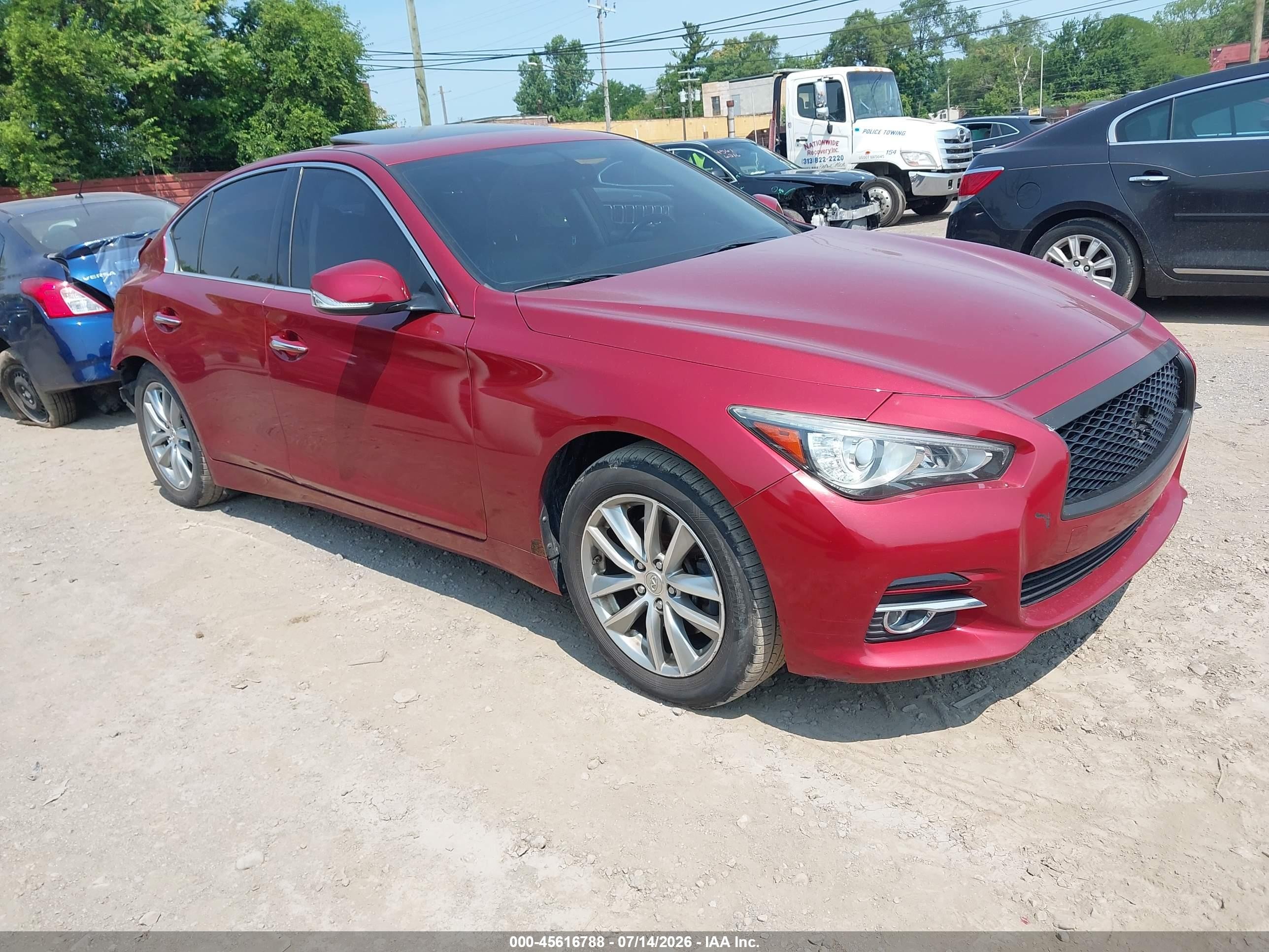 2015 Infiniti Q50 Premium/sport Orange vin: JN1BV7AR8FM399891