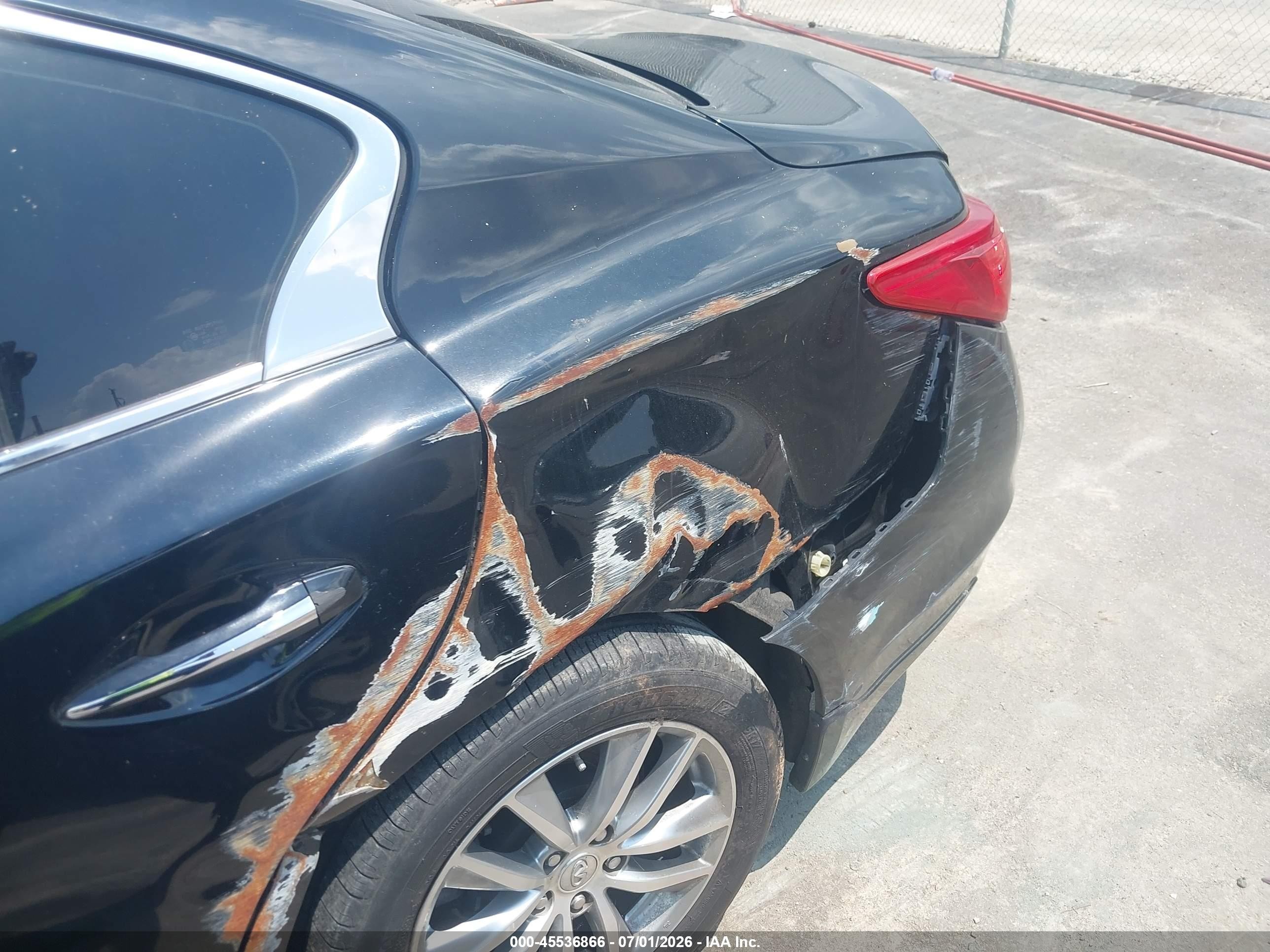 2015 Infiniti Q50 Premium Black vin: JN1BV7AR8FM409139