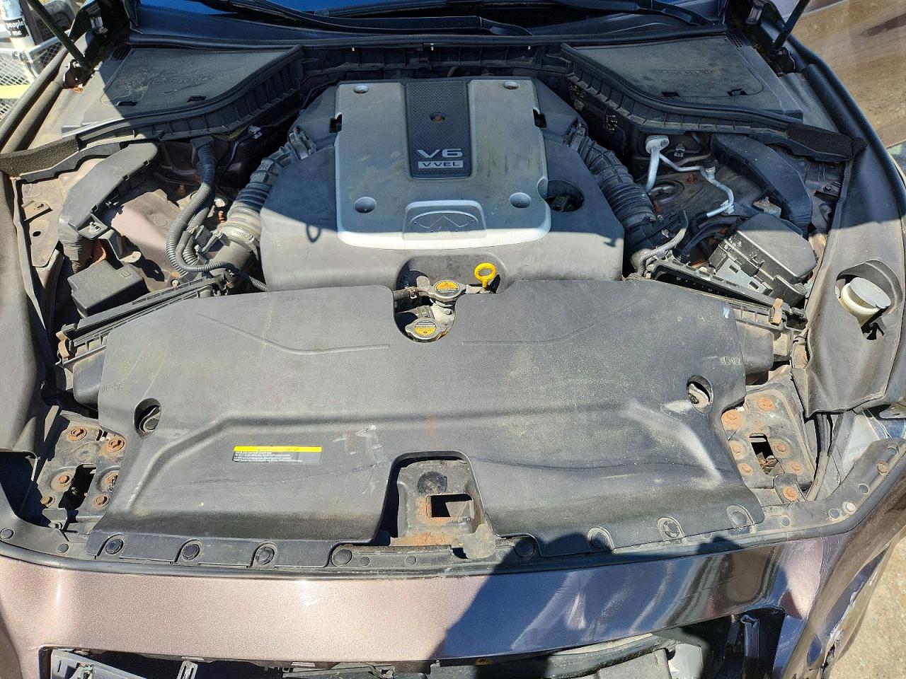 2014 Infiniti Q50 Base Brown vin: JN1BV7AR9EM683870